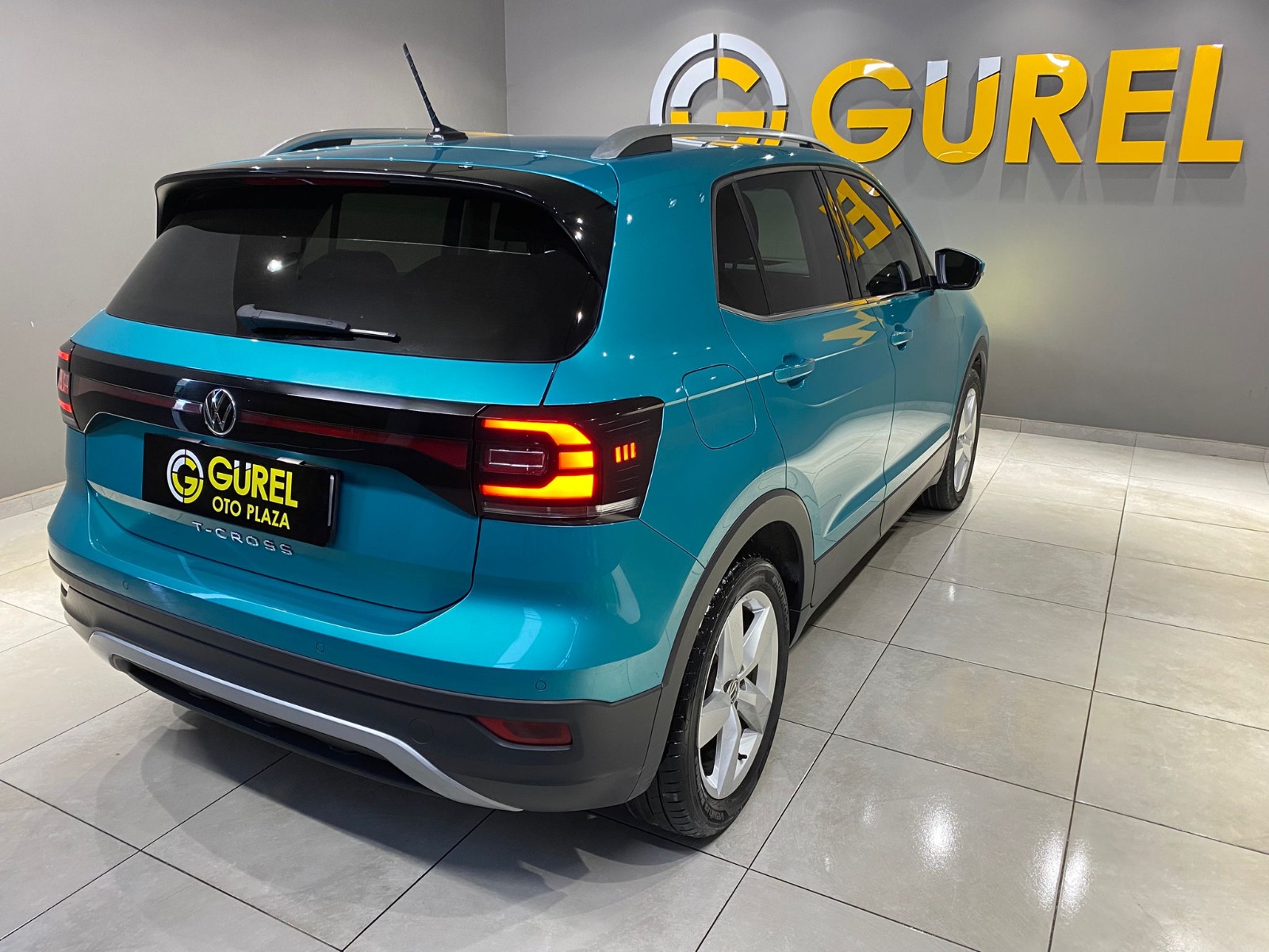 2023 Benzin Otomatik Volkswagen T-Cross Mavi Gürel Tasarım Aksesuar Otomotiv San. Tic. Ltd. Şti.