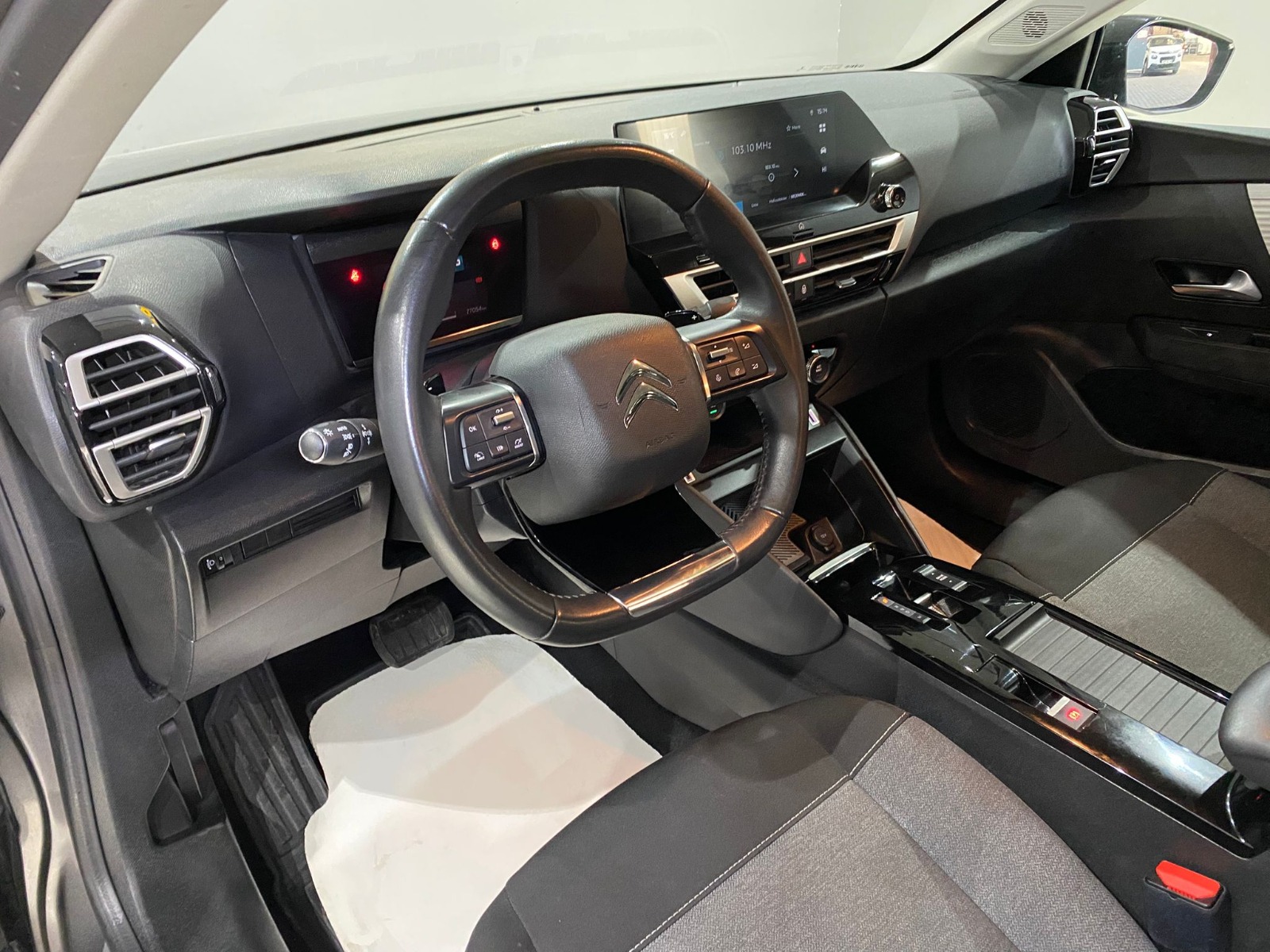 2022 Benzin Otomatik Citroen C4 Gri Gürel Tasarım Aksesuar Otomotiv San. Tic. Ltd. Şti.