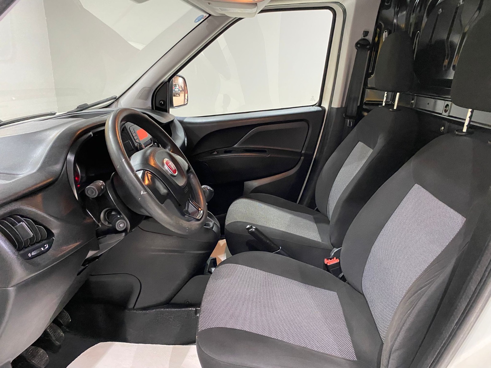 2023 Dizel Manuel Fiat Doblo Beyaz Gürel Tasarım Aksesuar Otomotiv San. Tic. Ltd. Şti.