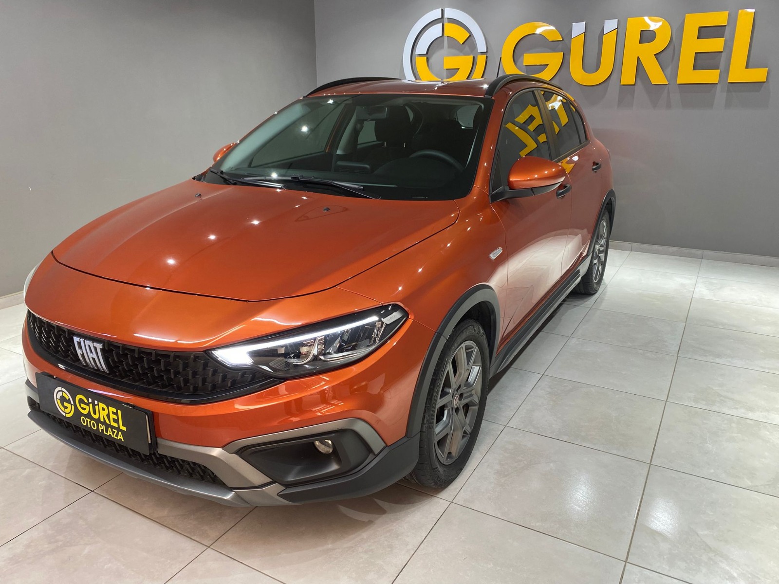 2022 Benzin Manuel Fiat Egea Turuncu Gürel Tasarım Aksesuar Otomotiv San. Tic. Ltd. Şti.