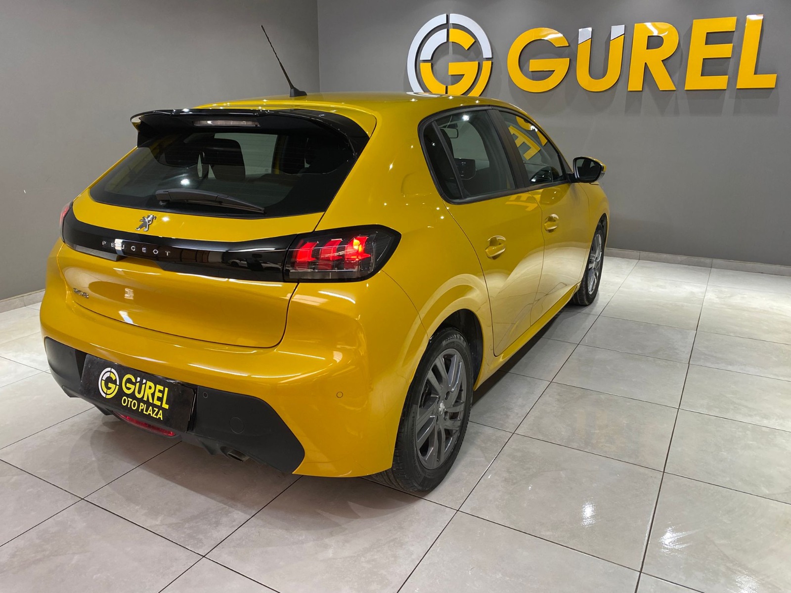 2021 Benzin Otomatik Peugeot 208 Sarı Gürel Tasarım Aksesuar Otomotiv San. Tic. Ltd. Şti.