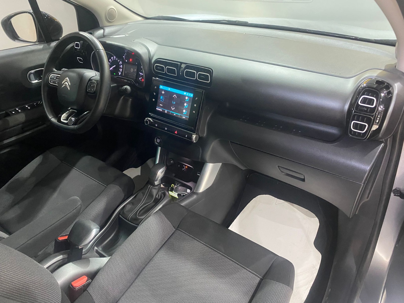 2020 Benzin Otomatik Citroen C3 AirCross Gri Gürel Tasarım Aksesuar Otomotiv San. Tic. Ltd. Şti.