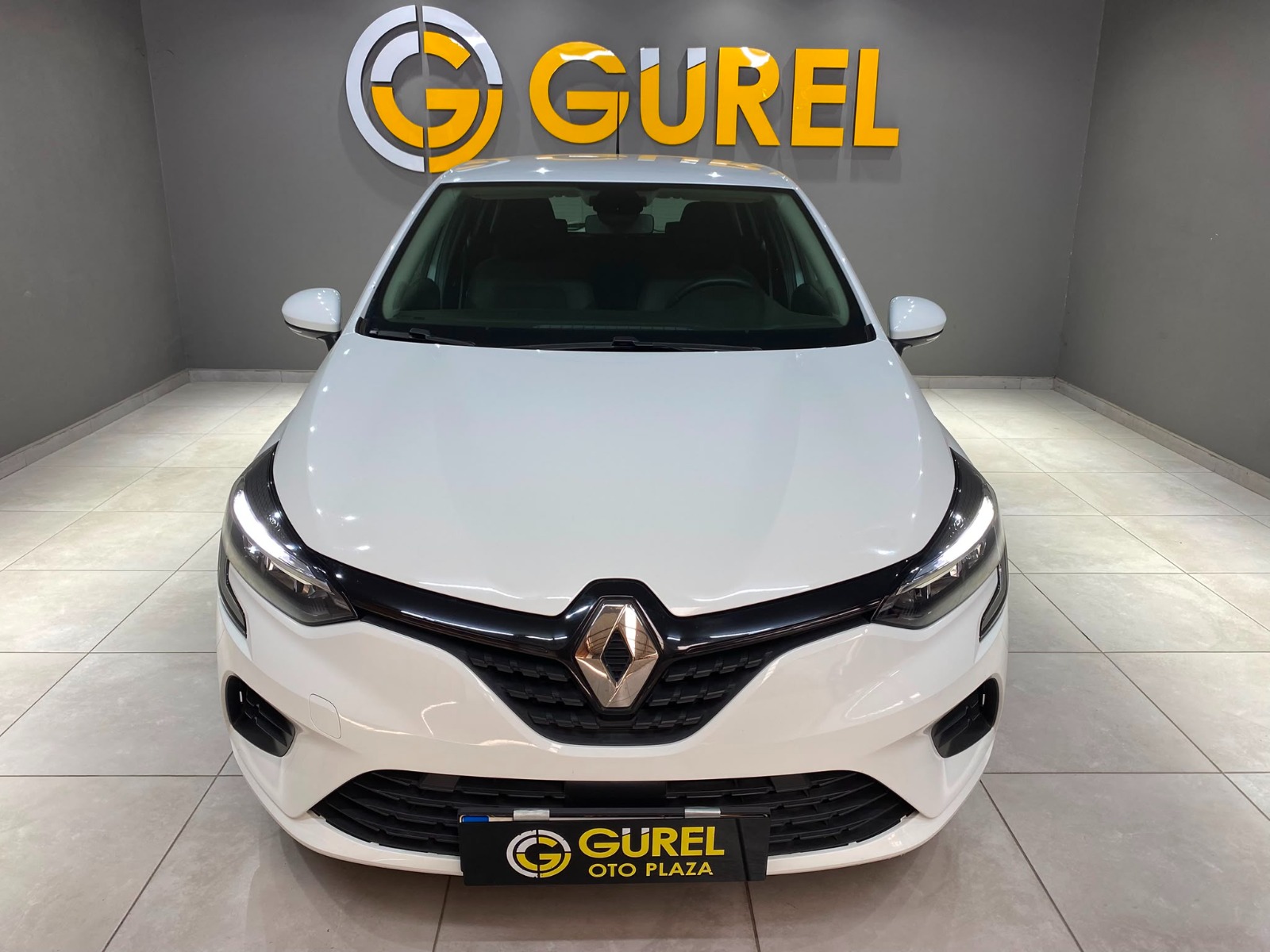 2022 Benzin Manuel Renault Clio Beyaz Gürel Tasarım Aksesuar Otomotiv San. Tic. Ltd. Şti.