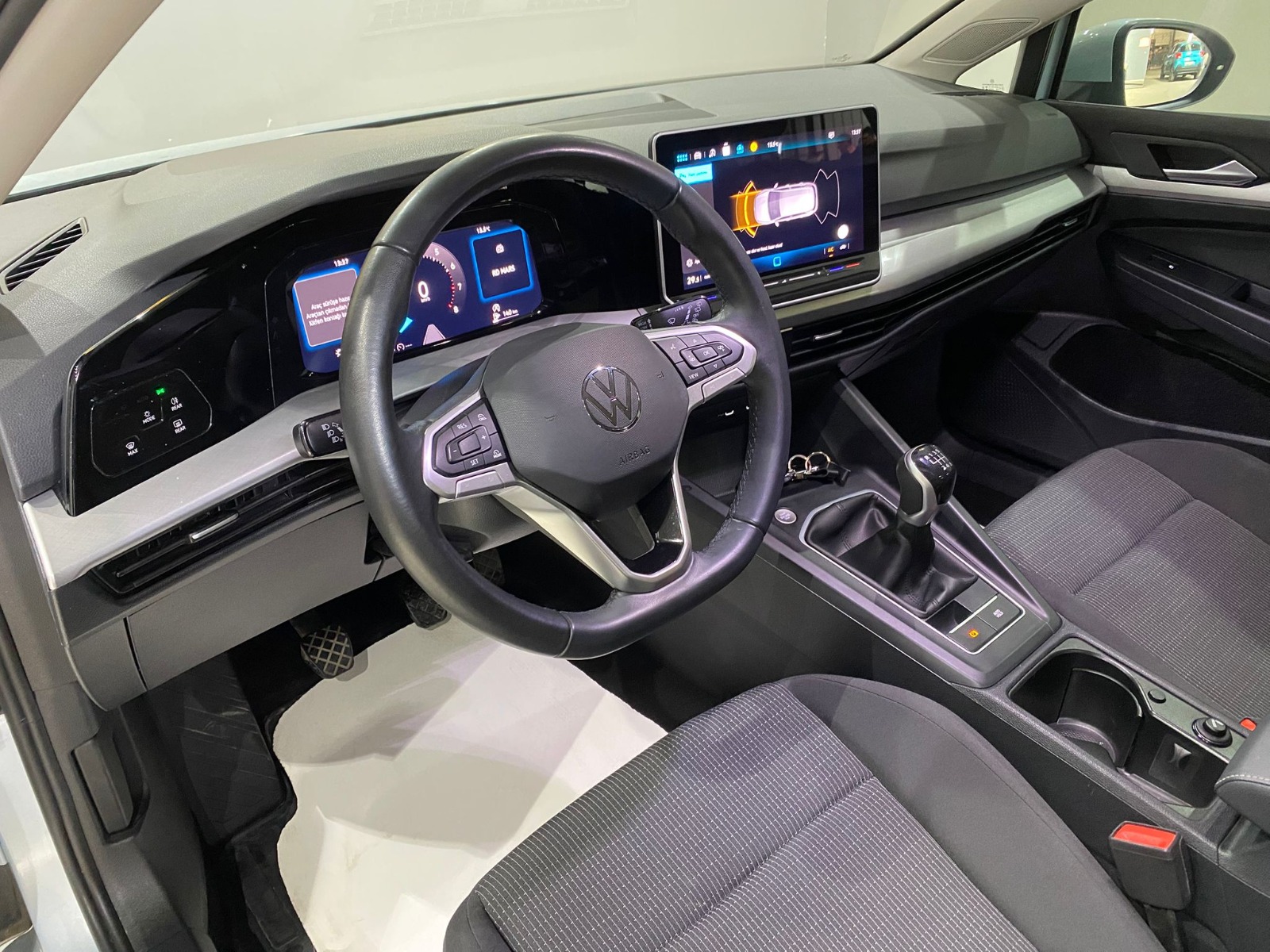 2024 Benzin Manuel Volkswagen Golf Mavi Gürel Tasarım Aksesuar Otomotiv San. Tic. Ltd. Şti.