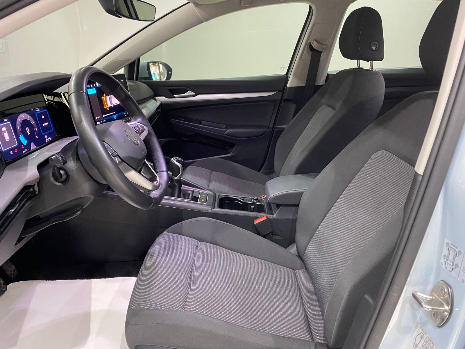 2024 Benzin Manuel Volkswagen Golf Mavi Gürel Tasarım Aksesuar Otomotiv San. Tic. Ltd. Şti.