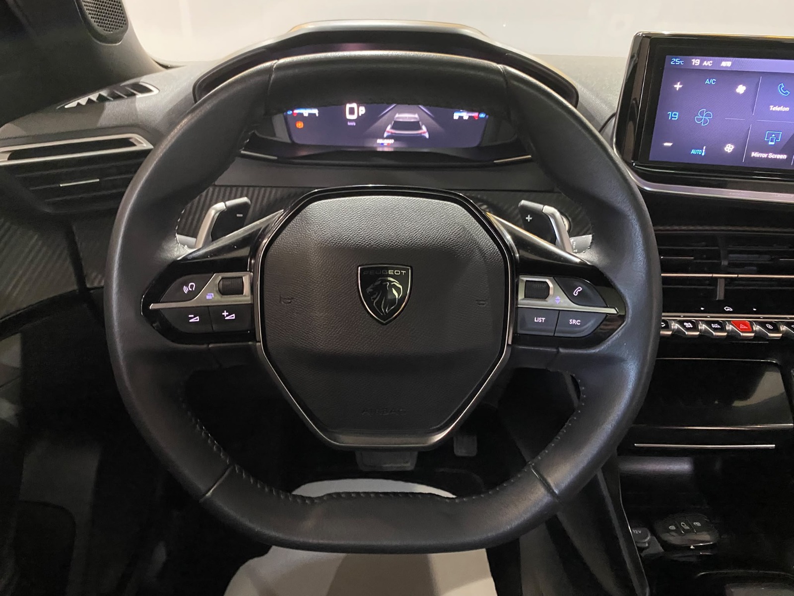 2025 Benzin Otomatik Peugeot 2008 Gri Gürel Tasarım Aksesuar Otomotiv San. Tic. Ltd. Şti.