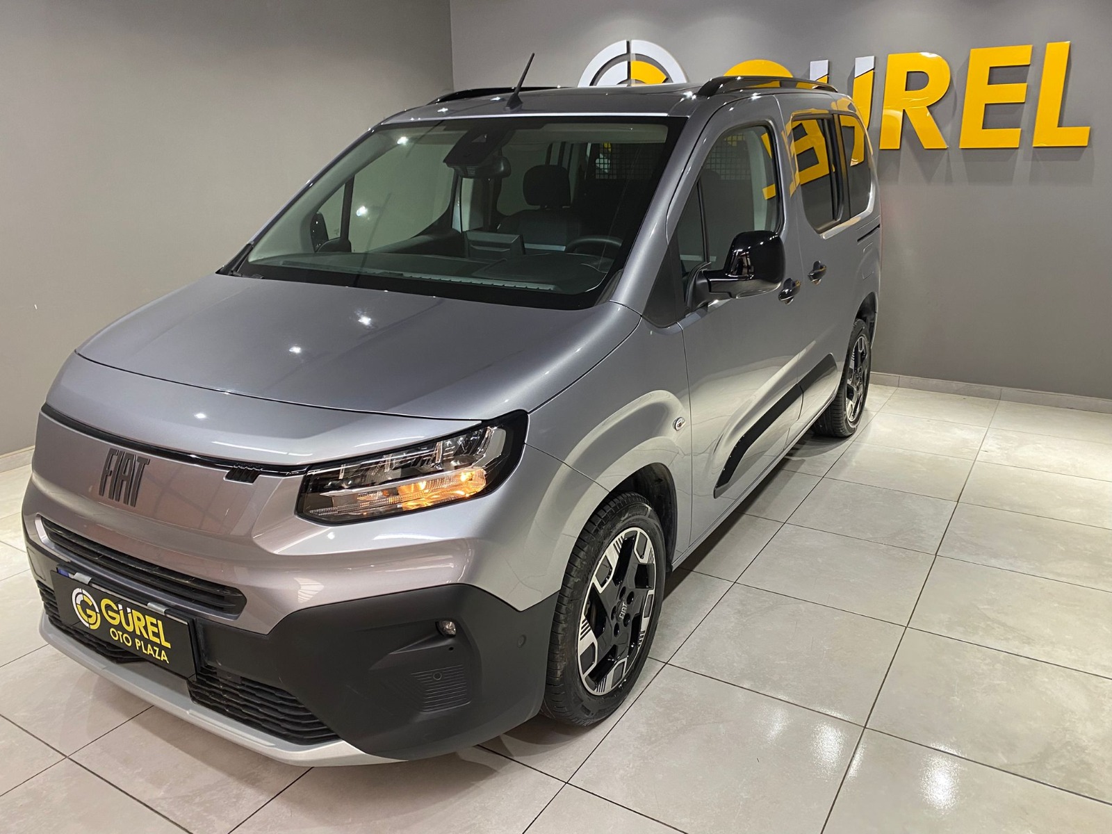2025 Dizel Otomatik Fiat Doblo Combi Gri Gürel Tasarım Aksesuar Otomotiv San. Tic. Ltd. Şti.