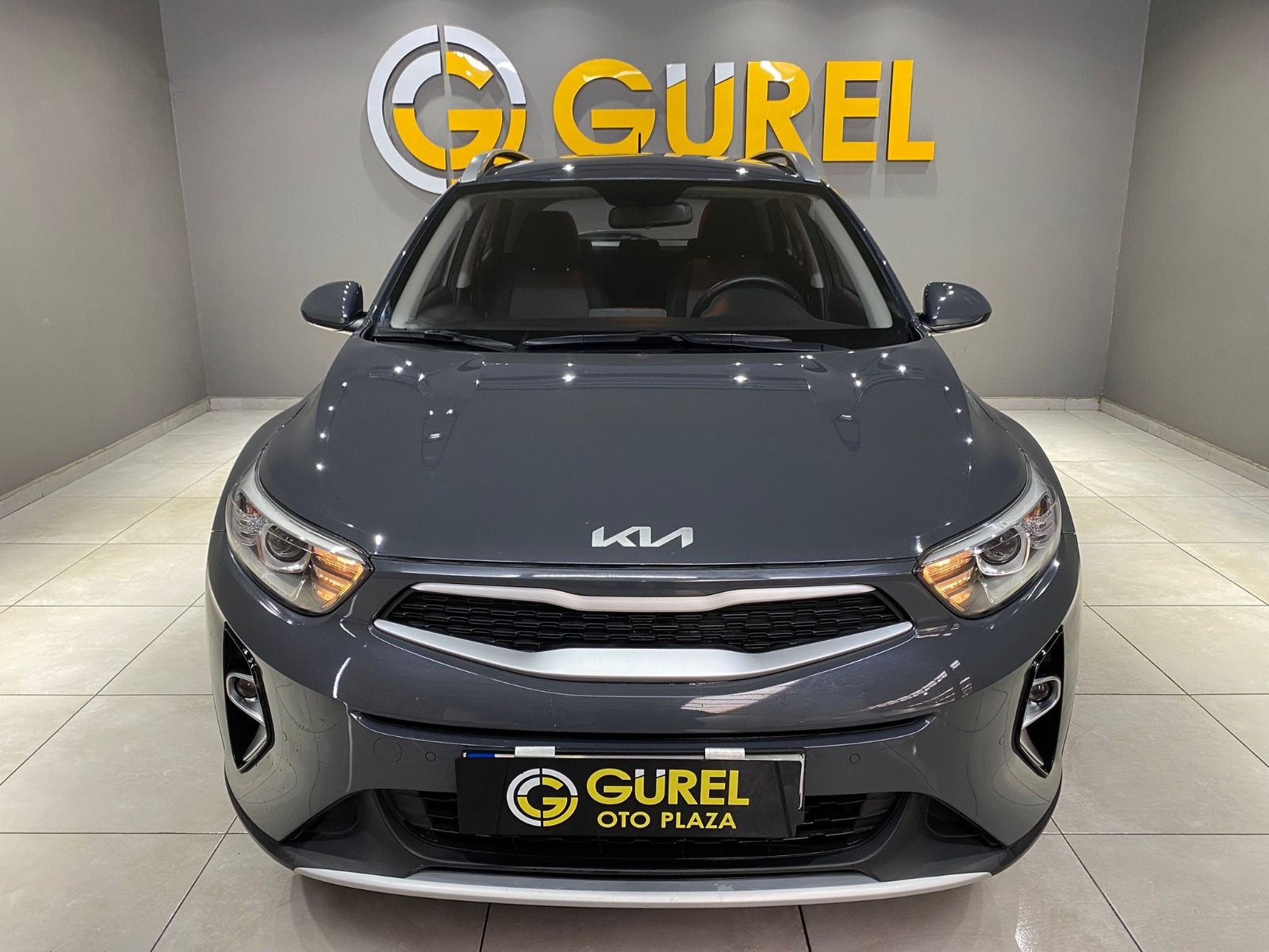 2022 Benzin Otomatik Kia Stonic Gri Gürel Tasarım Aksesuar Otomotiv San. Tic. Ltd. Şti.