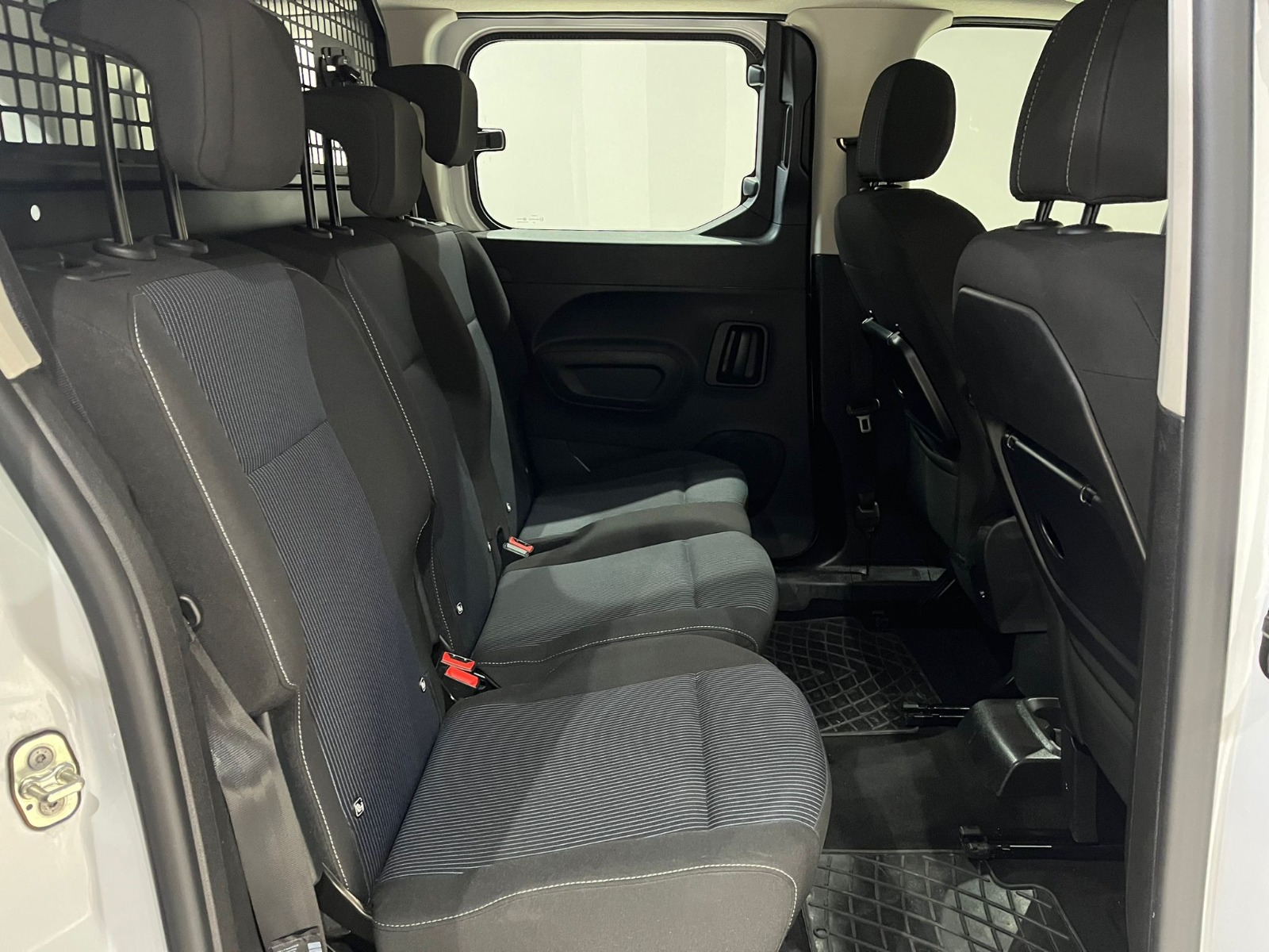 2025 Dizel Manuel Fiat Doblo Beyaz Gürel Tasarım Aksesuar Otomotiv San. Tic. Ltd. Şti.