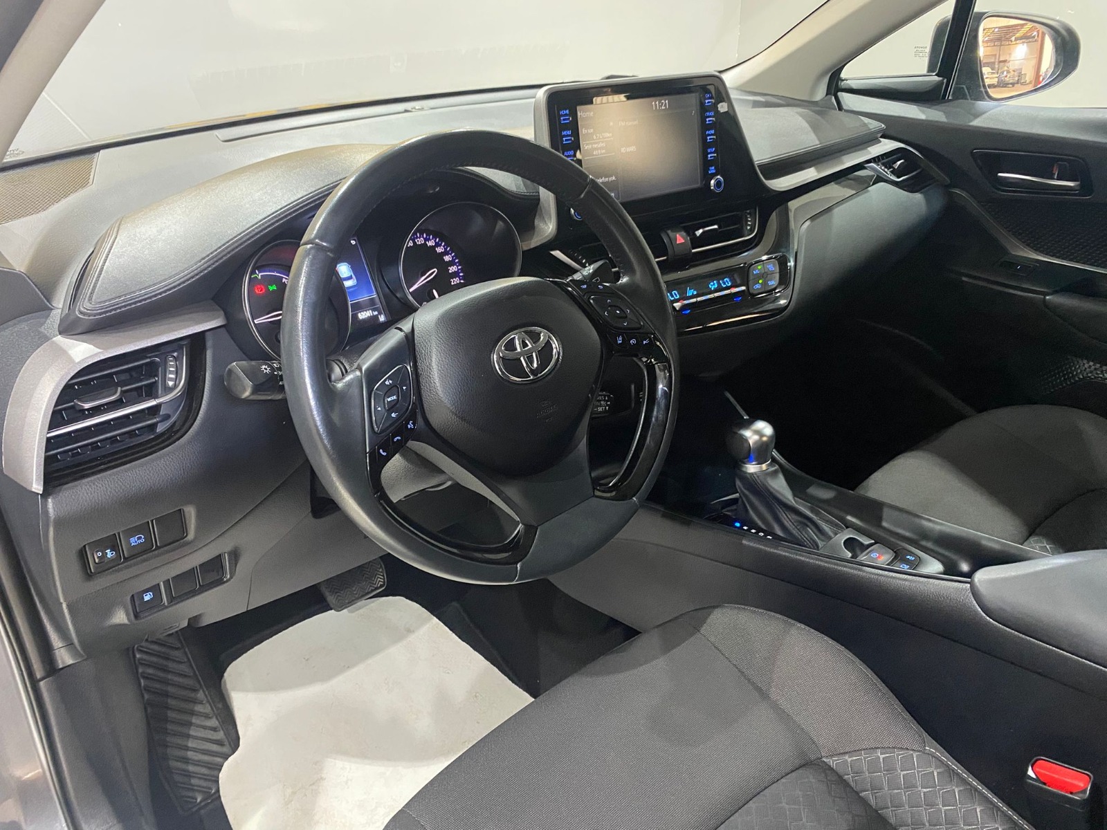 2023 Hybrid Otomatik Toyota C-HR Gri Gürel Tasarım Aksesuar Otomotiv San. Tic. Ltd. Şti.