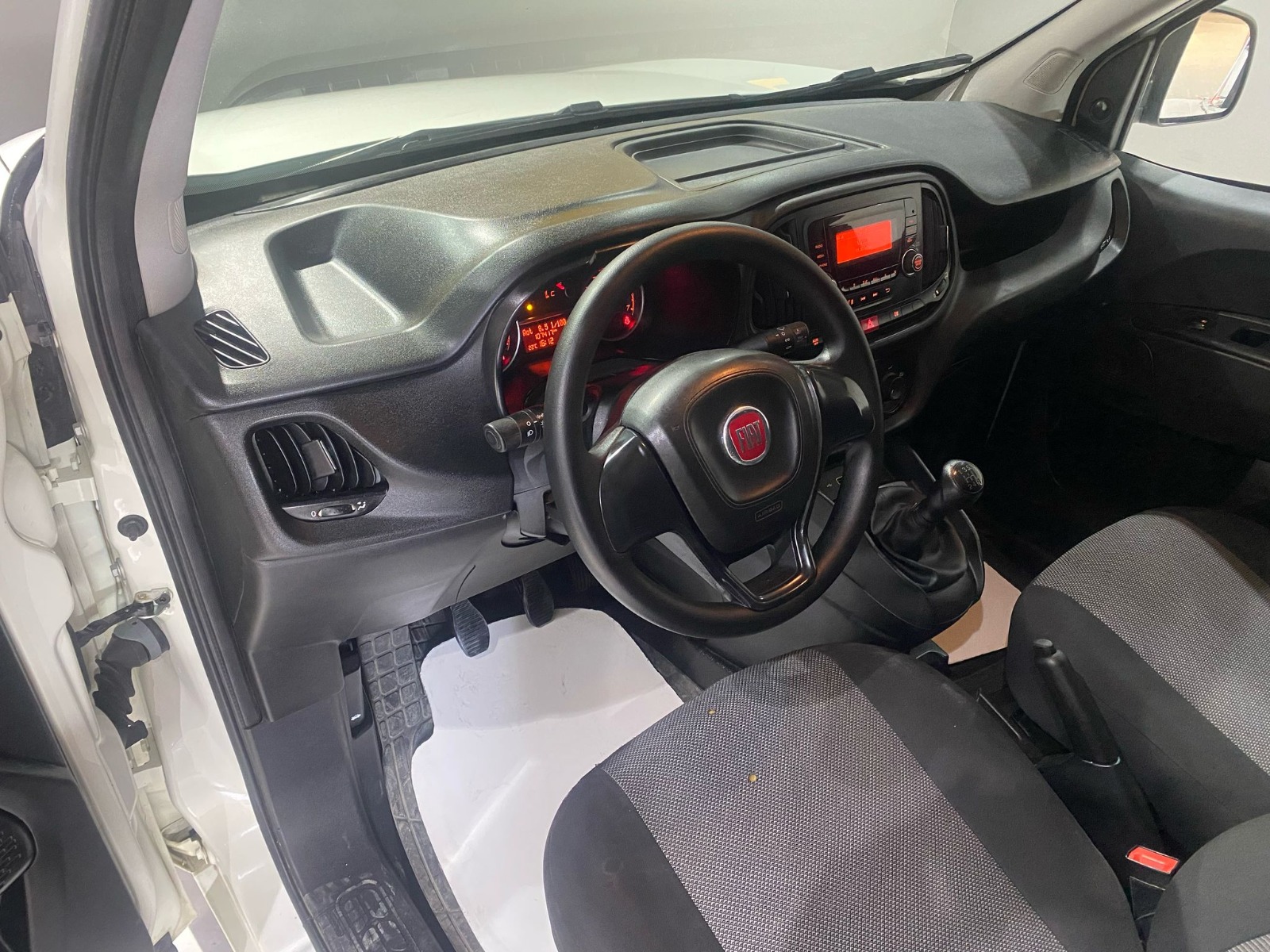 2020 Dizel Manuel Fiat Doblo Beyaz Gürel Tasarım Aksesuar Otomotiv San. Tic. Ltd. Şti.