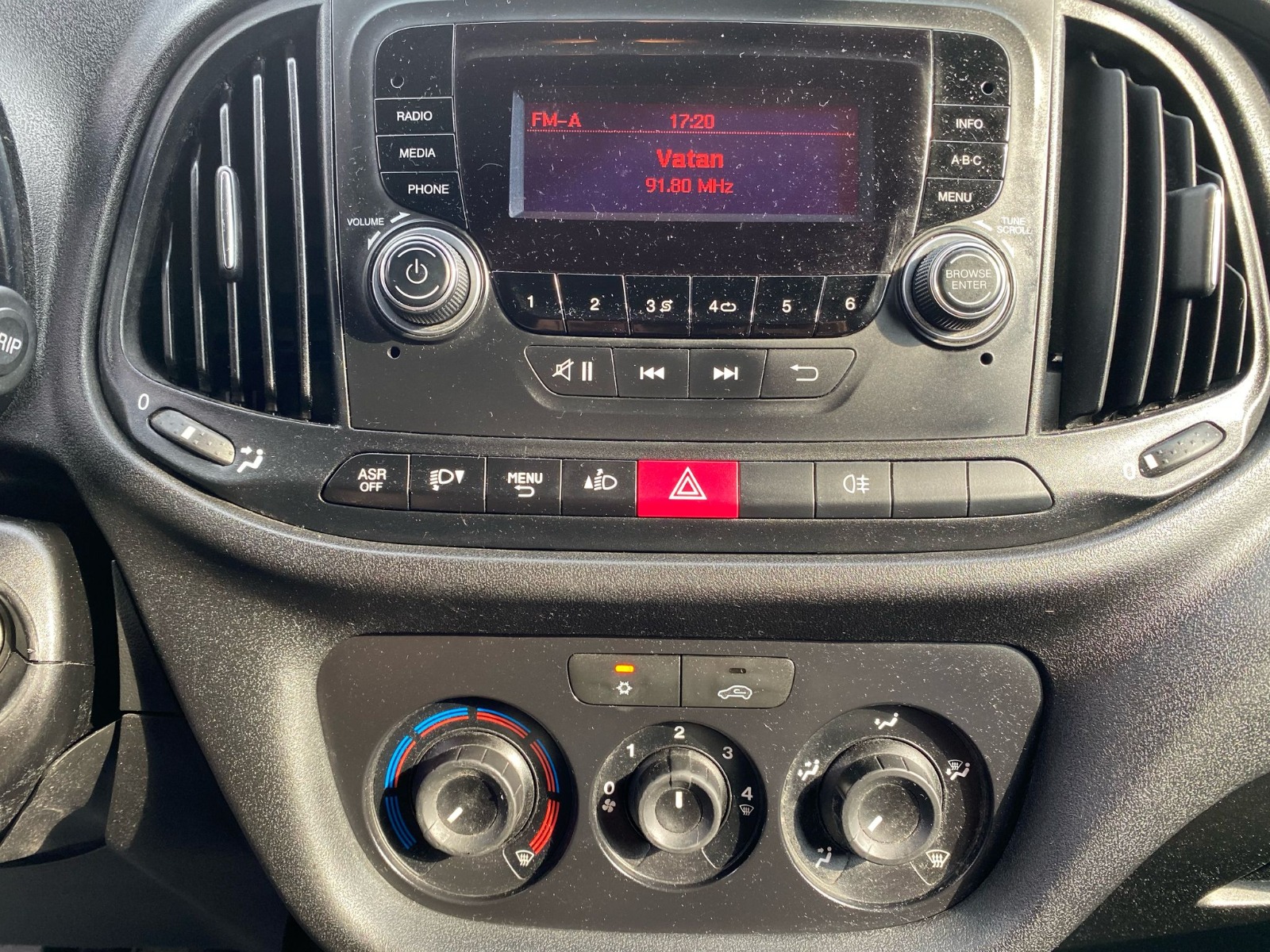 2020 Dizel Manuel Fiat Doblo Beyaz Gürel Tasarım Aksesuar Otomotiv San. Tic. Ltd. Şti.