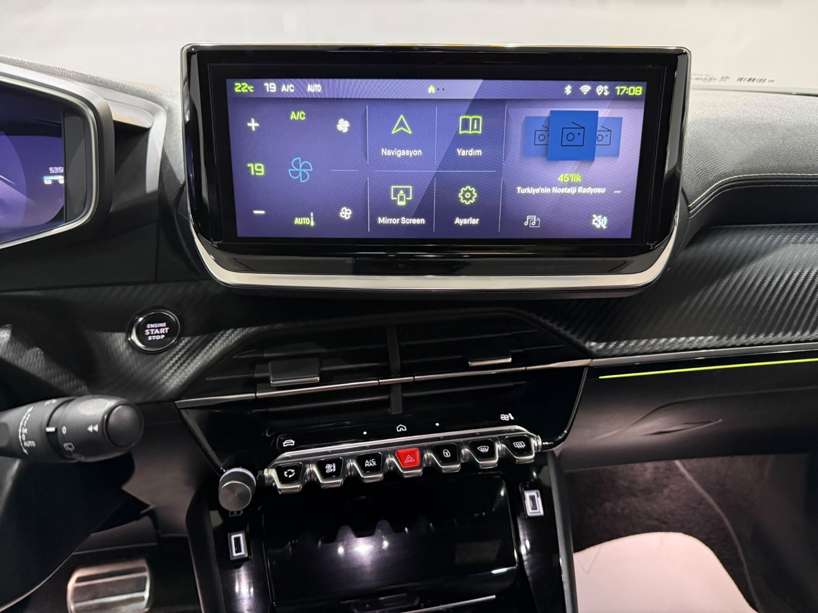 2024 Benzin Otomatik Peugeot 2008 Beyaz Gürel Tasarım Aksesuar Otomotiv San. Tic. Ltd. Şti.