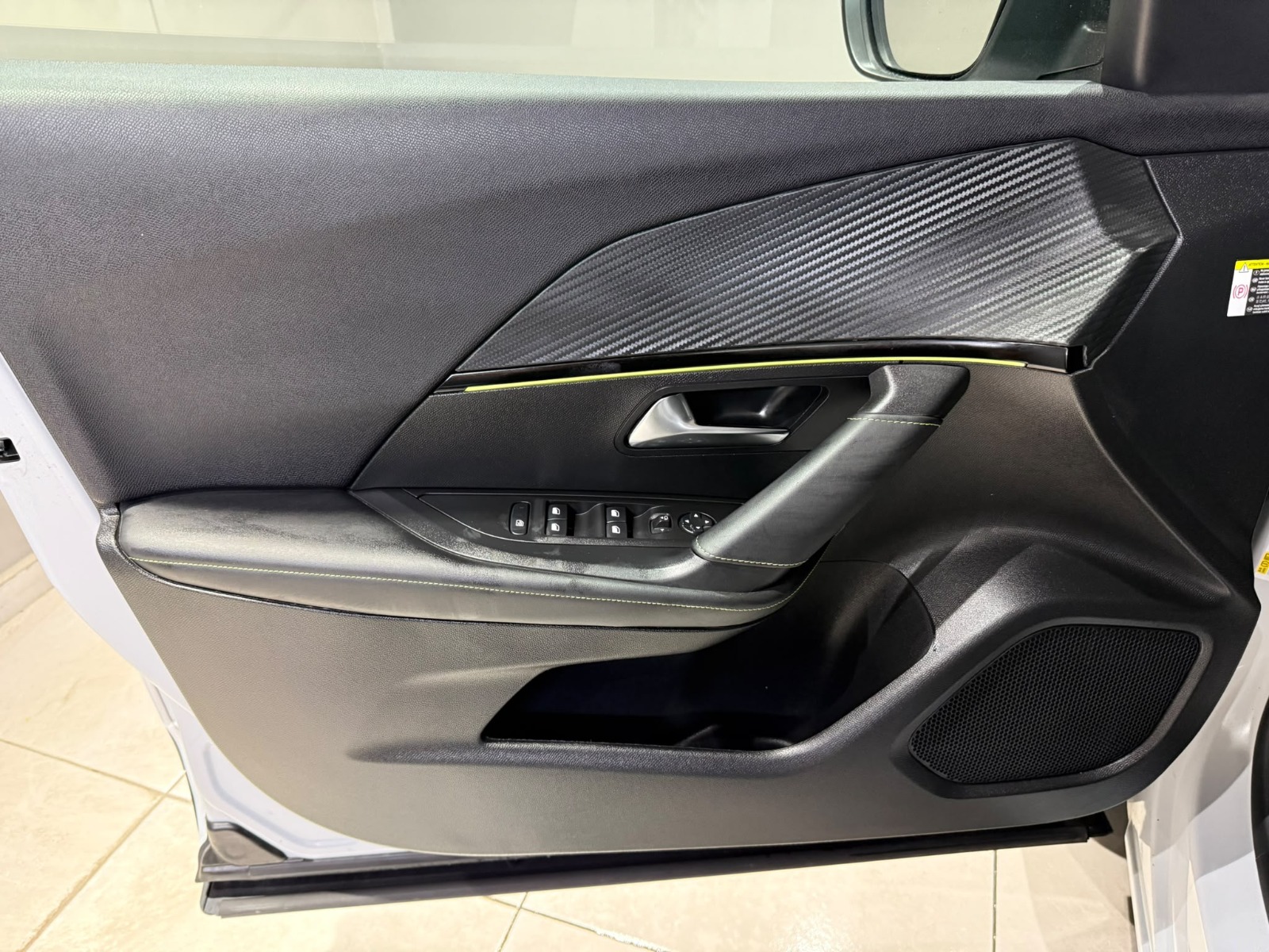 2024 Benzin Otomatik Peugeot 2008 Beyaz Gürel Tasarım Aksesuar Otomotiv San. Tic. Ltd. Şti.