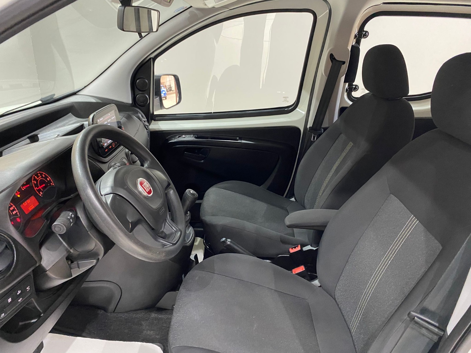 2023 Dizel Manuel Fiat Fiorino Combi Beyaz Gürel Tasarım Aksesuar Otomotiv San. Tic. Ltd. Şti.