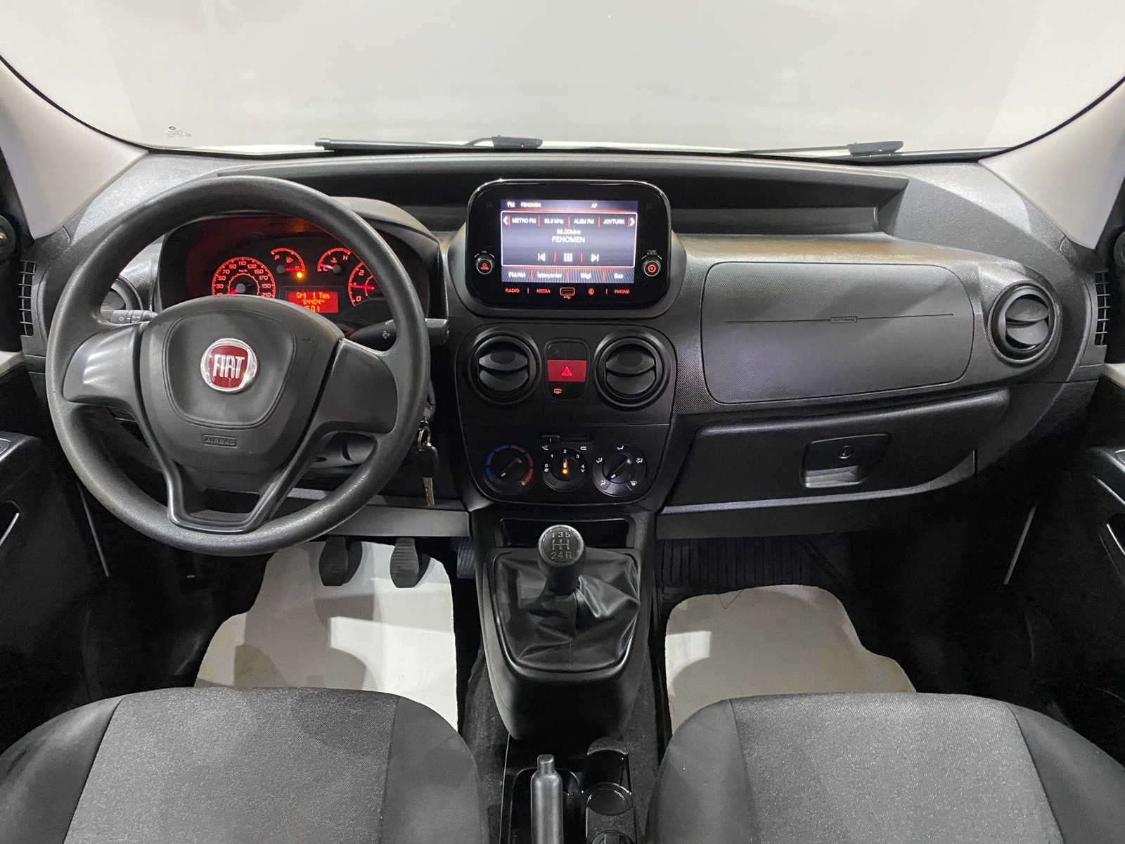 2023 Dizel Manuel Fiat Fiorino Combi Beyaz Gürel Tasarım Aksesuar Otomotiv San. Tic. Ltd. Şti.