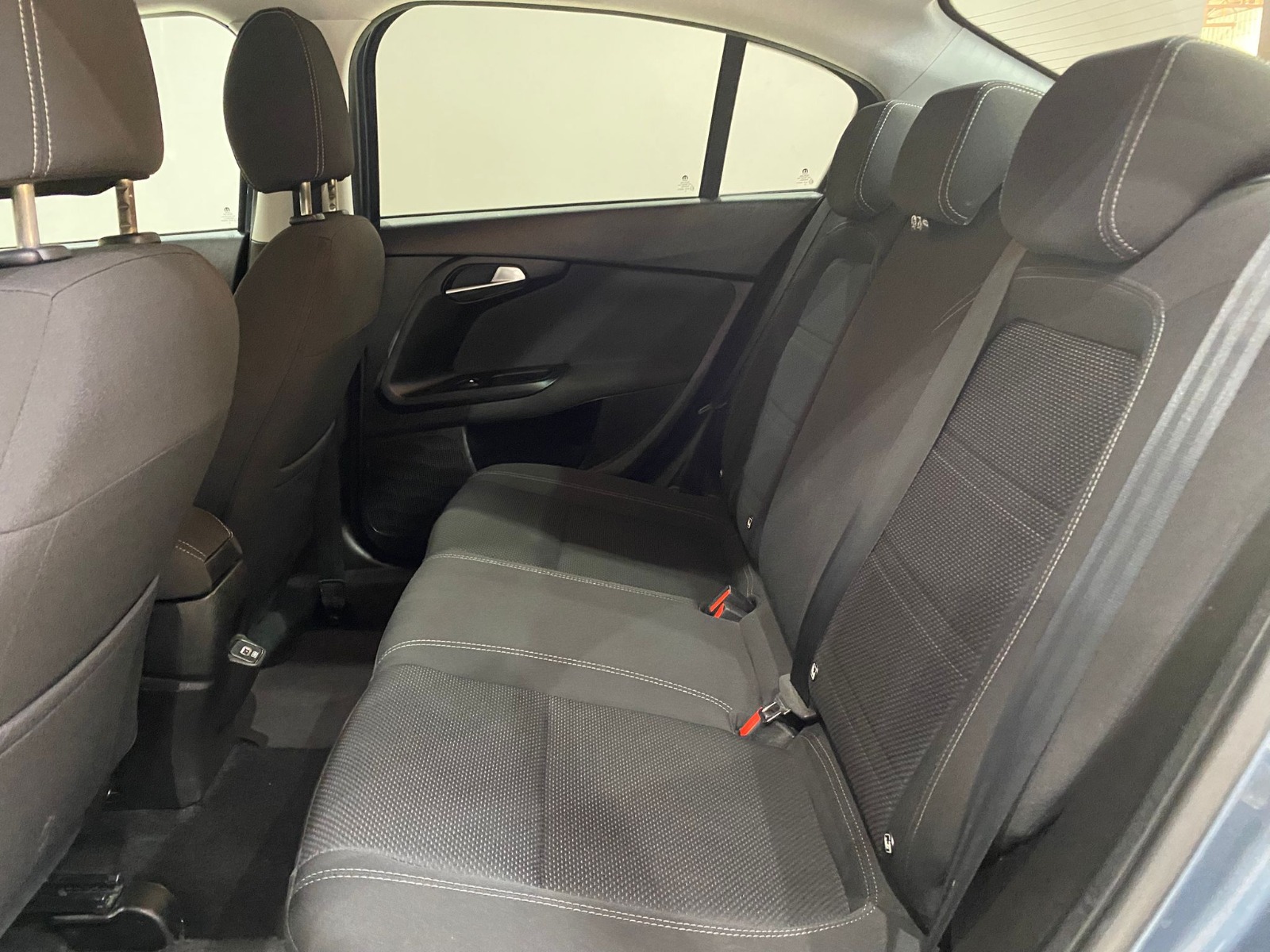 2023 Benzin Manuel Fiat Egea Mavi Gürel Tasarım Aksesuar Otomotiv San. Tic. Ltd. Şti.