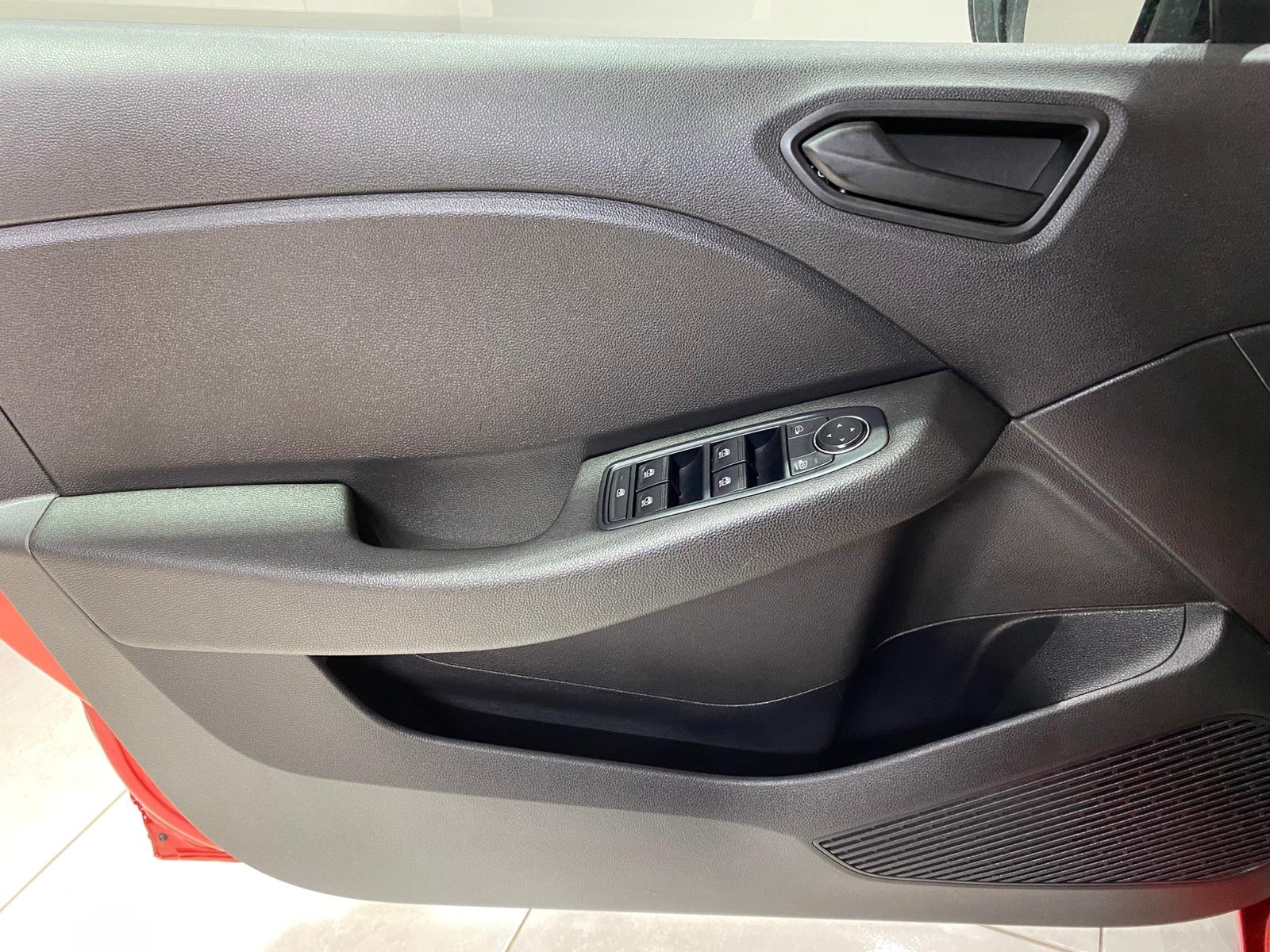 2023 Benzin Otomatik Renault Clio Kırmızı Gürel Tasarım Aksesuar Otomotiv San. Tic. Ltd. Şti.