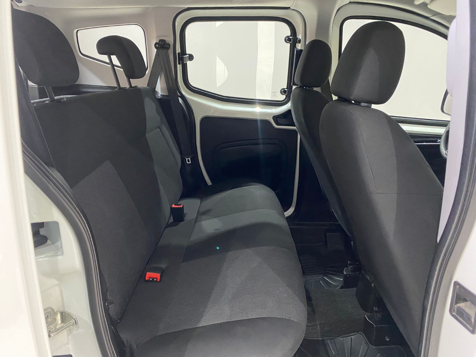 2024 Benzin Manuel Fiat Fiorino Beyaz Gürel Tasarım Aksesuar Otomotiv San. Tic. Ltd. Şti.