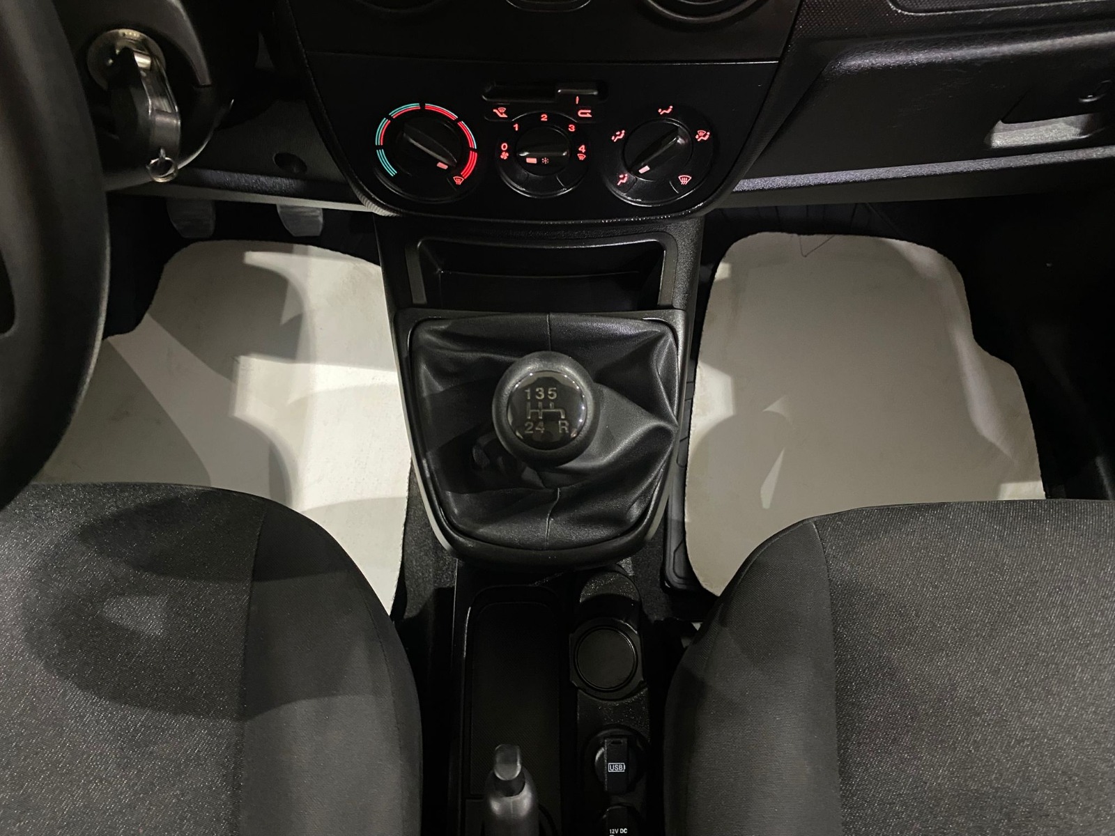 2024 Benzin Manuel Fiat Fiorino Beyaz Gürel Tasarım Aksesuar Otomotiv San. Tic. Ltd. Şti.