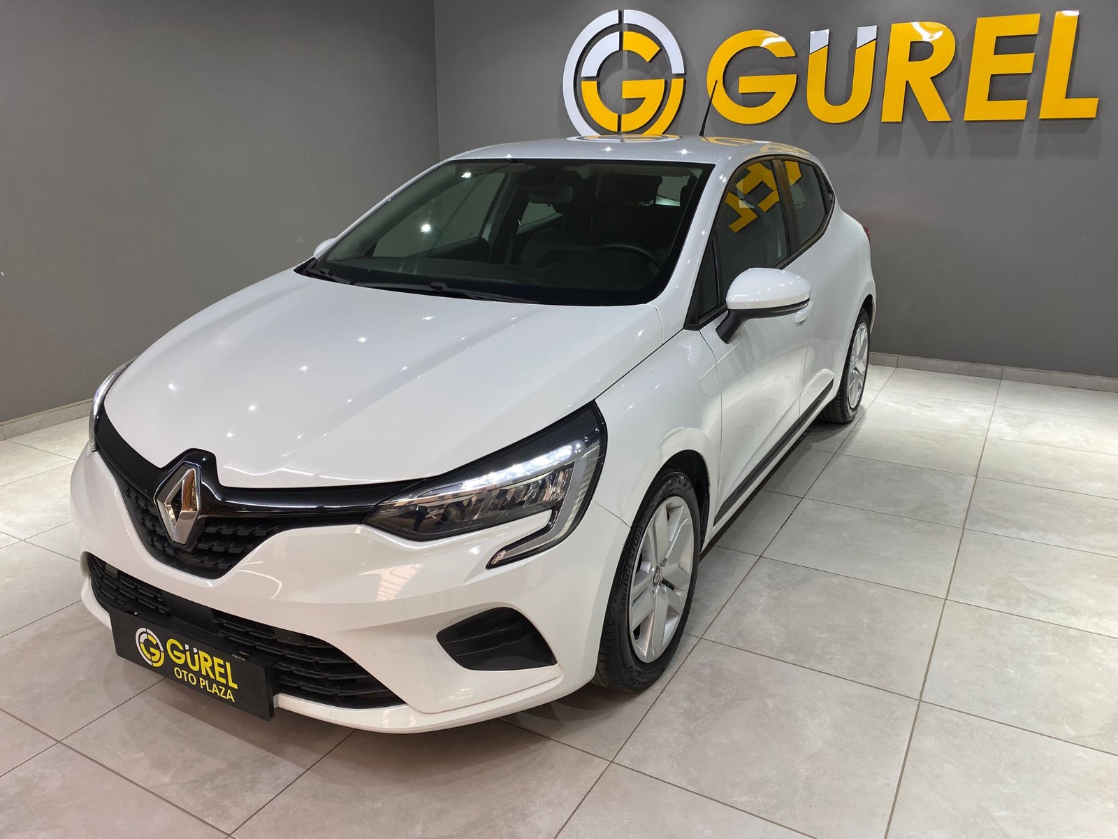 2022 Benzin Otomatik Renault Clio Beyaz Gürel Tasarım Aksesuar Otomotiv San. Tic. Ltd. Şti.
