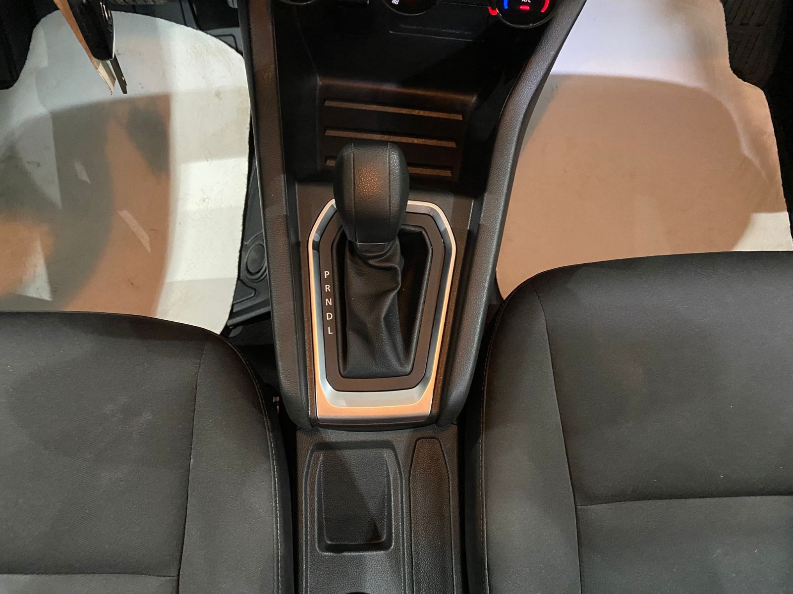 2022 Benzin Otomatik Renault Clio Beyaz Gürel Tasarım Aksesuar Otomotiv San. Tic. Ltd. Şti.