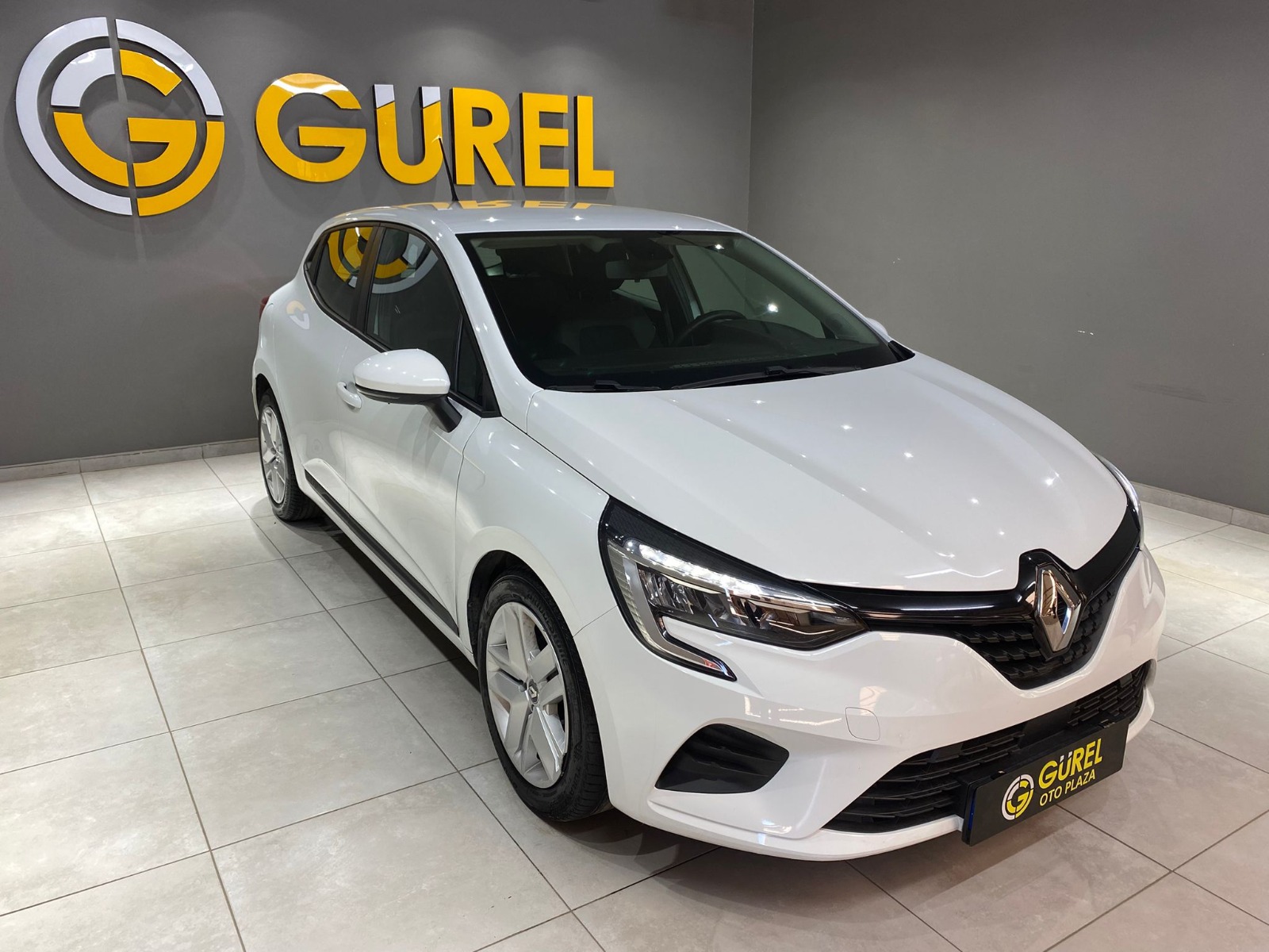 2022 Benzin Otomatik Renault Clio Beyaz Gürel Tasarım Aksesuar Otomotiv San. Tic. Ltd. Şti.