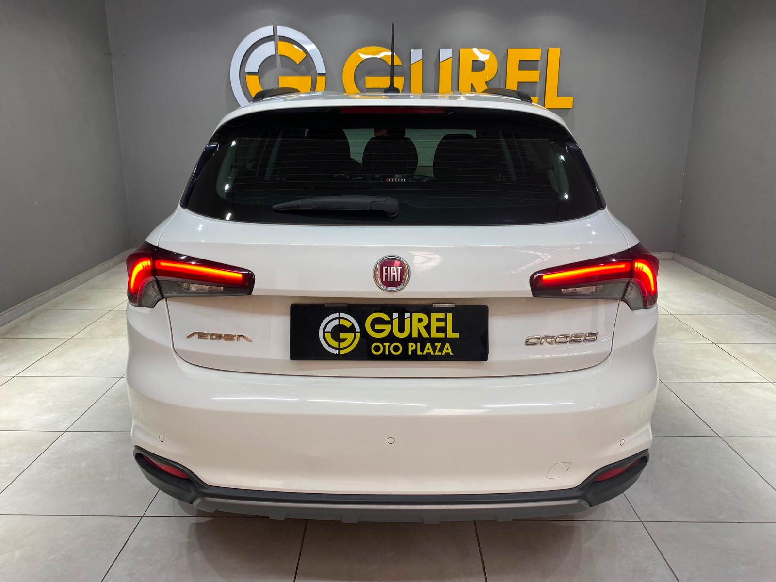 2021 Benzin Manuel Fiat Egea Cross Beyaz Gürel Tasarım Aksesuar Otomotiv San. Tic. Ltd. Şti.