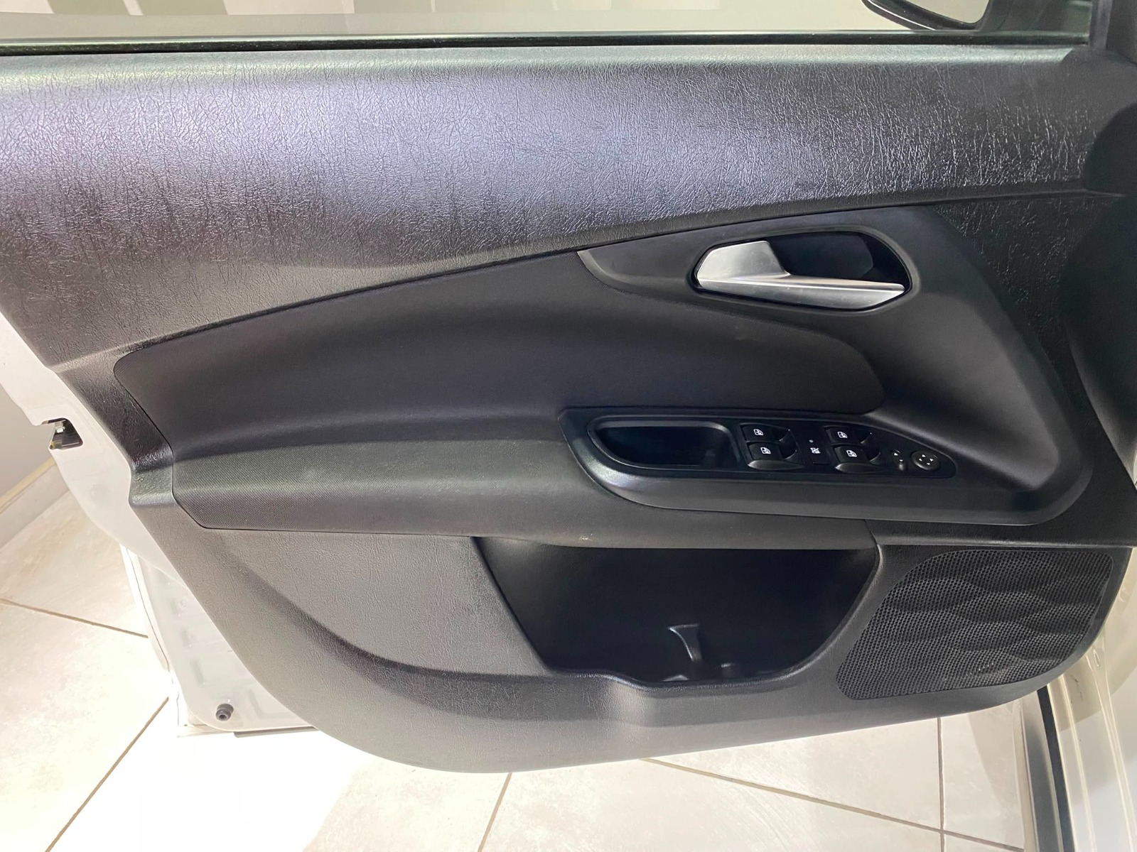 2021 Benzin Manuel Fiat Egea Cross Beyaz Gürel Tasarım Aksesuar Otomotiv San. Tic. Ltd. Şti.