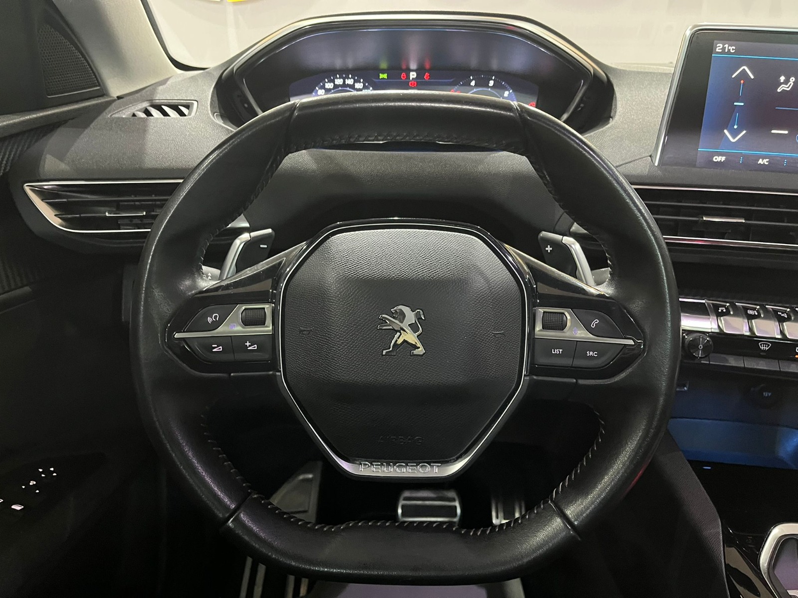 TaksitliOto.Net | 2.El Peugeot 3008 Crossover 1.5 BlueHDI Active Life Sky Pack EAT6 | Otomatik & Dizel | Kırmızı | İzmir.2el 2020 Dizel Otomatik Peugeot 3008 Kırmızı Gürel Tasarım Aksesuar Otomotiv San. Tic. Ltd. Şti.