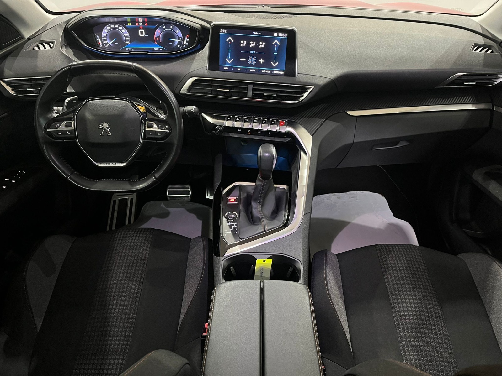 TaksitliOto.Net | 2.El Peugeot 3008 Crossover 1.5 BlueHDI Active Life Sky Pack EAT6 | Otomatik & Dizel | Kırmızı | İzmir.2el 2020 Dizel Otomatik Peugeot 3008 Kırmızı Gürel Tasarım Aksesuar Otomotiv San. Tic. Ltd. Şti.