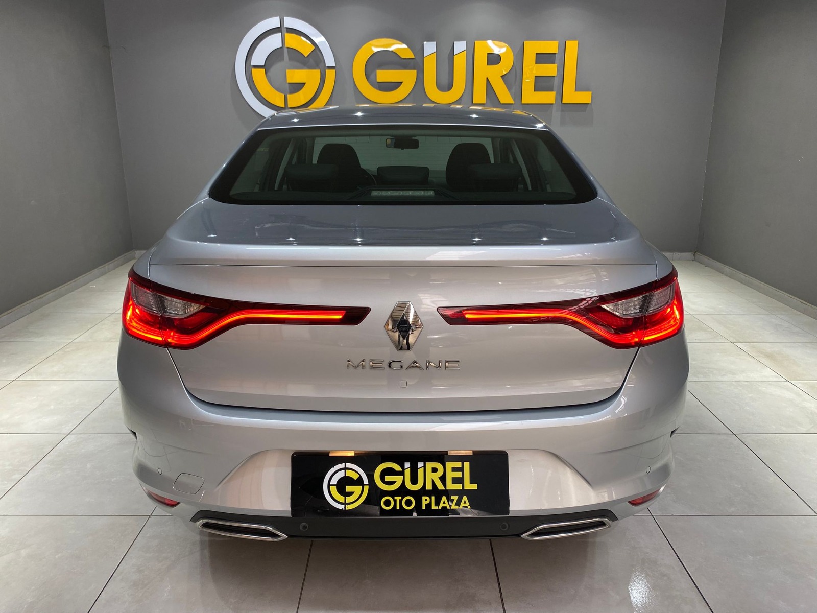 2023 Benzin Otomatik Renault Megane Gri Gürel Tasarım Aksesuar Otomotiv San. Tic. Ltd. Şti.