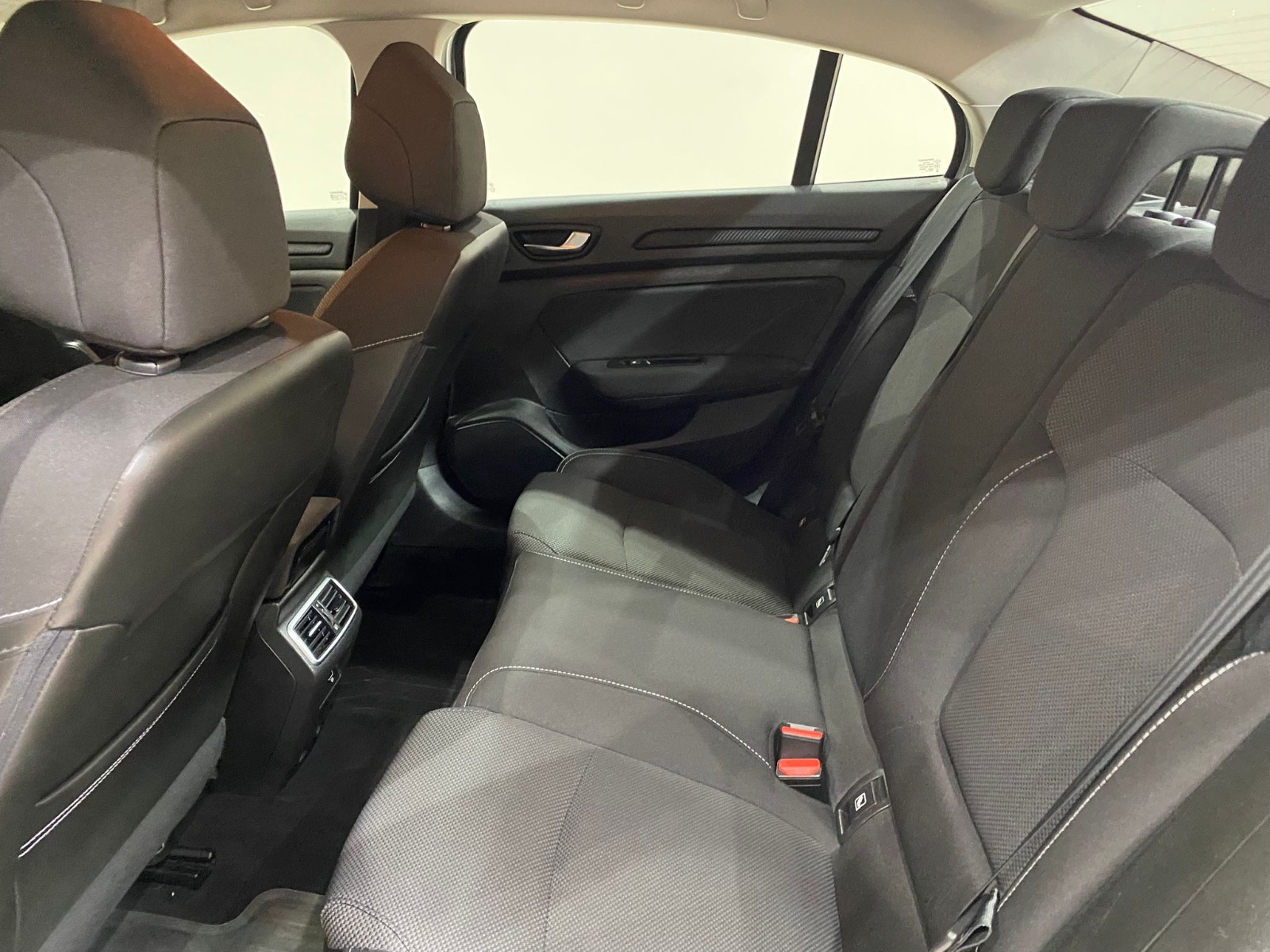 2023 Benzin Otomatik Renault Megane Gri Gürel Tasarım Aksesuar Otomotiv San. Tic. Ltd. Şti.