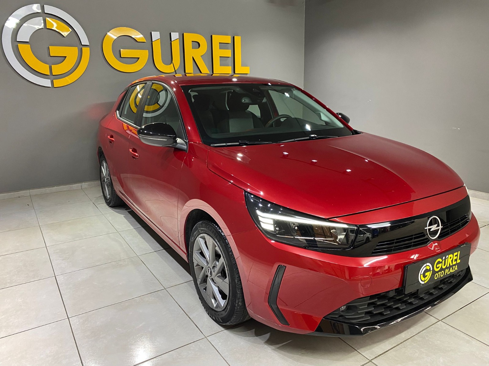2024 Benzin Otomatik Opel Corsa Kırmızı Gürel Tasarım Aksesuar Otomotiv San. Tic. Ltd. Şti.