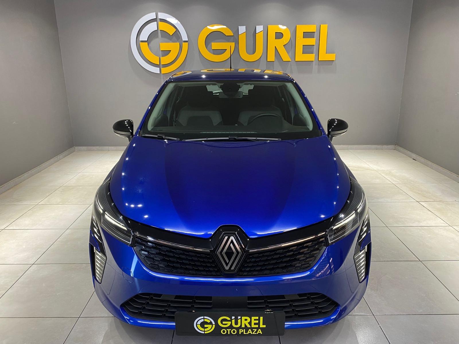 2023 Benzin Otomatik Renault Clio Mavi Gürel Tasarım Aksesuar Otomotiv San. Tic. Ltd. Şti.