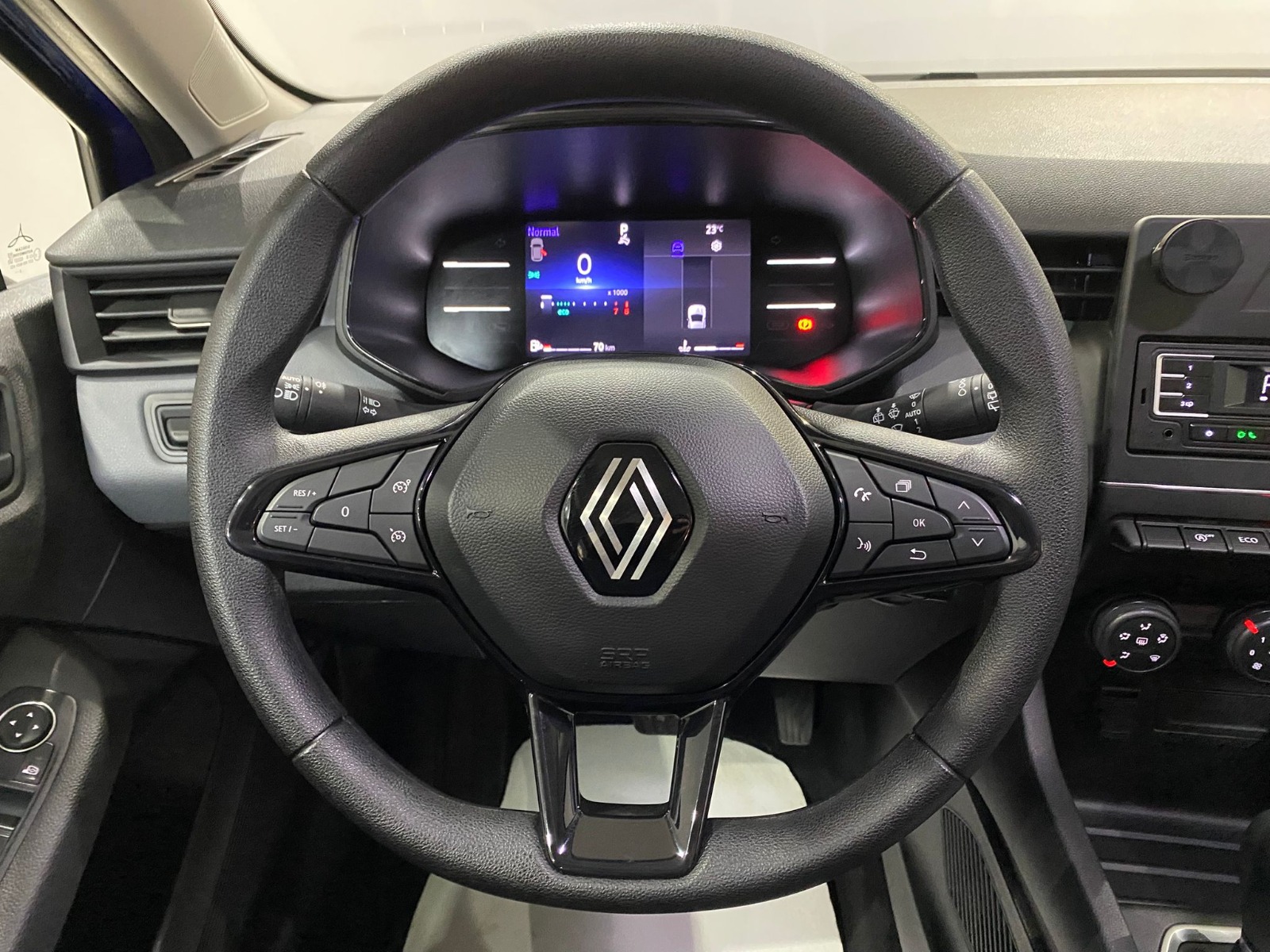 2023 Benzin Otomatik Renault Clio Mavi Gürel Tasarım Aksesuar Otomotiv San. Tic. Ltd. Şti.