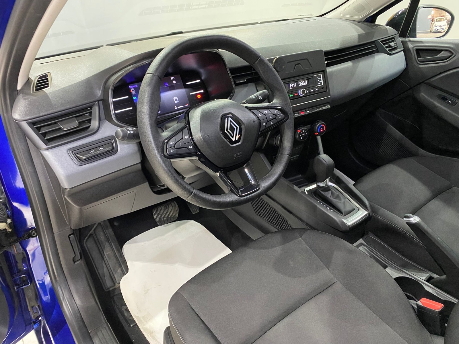 2023 Benzin Otomatik Renault Clio Mavi Gürel Tasarım Aksesuar Otomotiv San. Tic. Ltd. Şti.