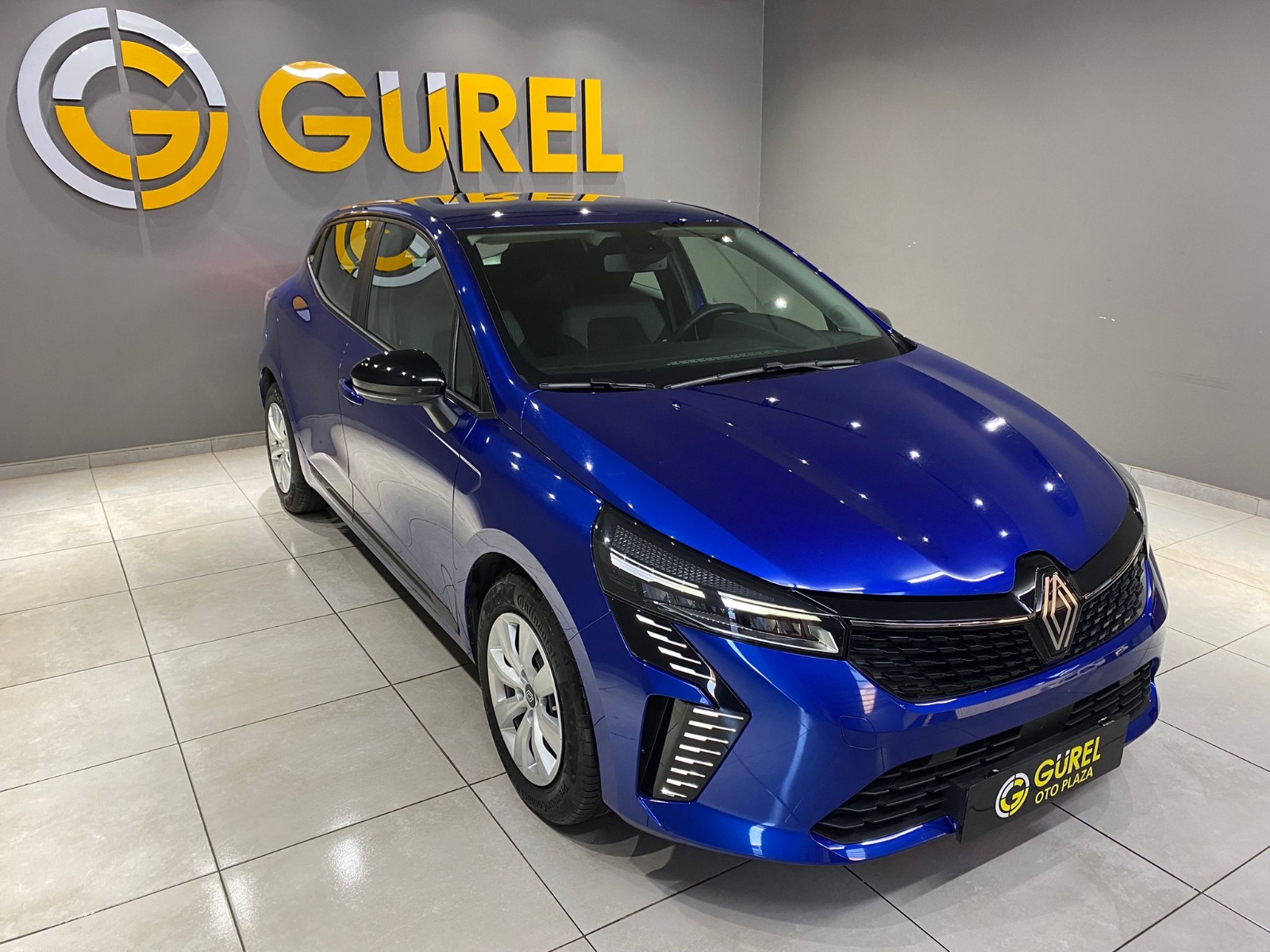 2023 Benzin Otomatik Renault Clio Mavi Gürel Tasarım Aksesuar Otomotiv San. Tic. Ltd. Şti.