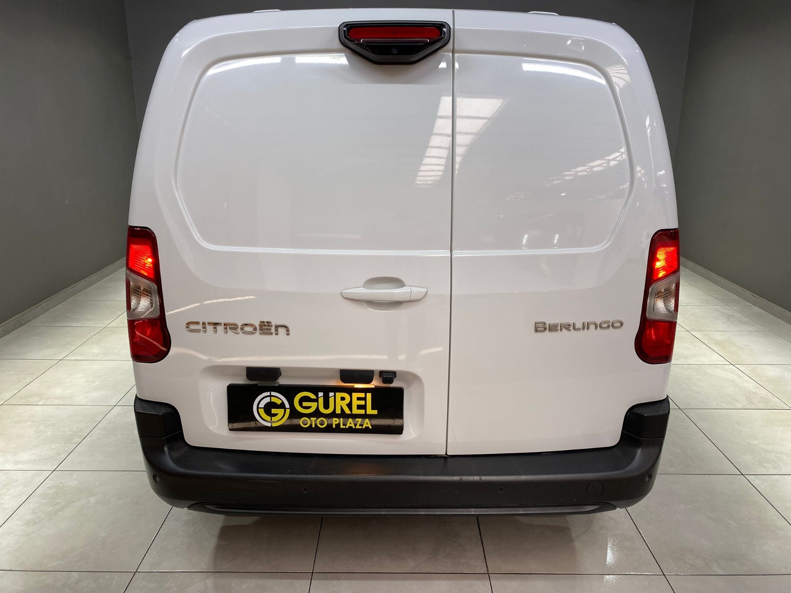 2024 Dizel Otomatik Citroen Berlingo Beyaz Gürel Tasarım Aksesuar Otomotiv San. Tic. Ltd. Şti.