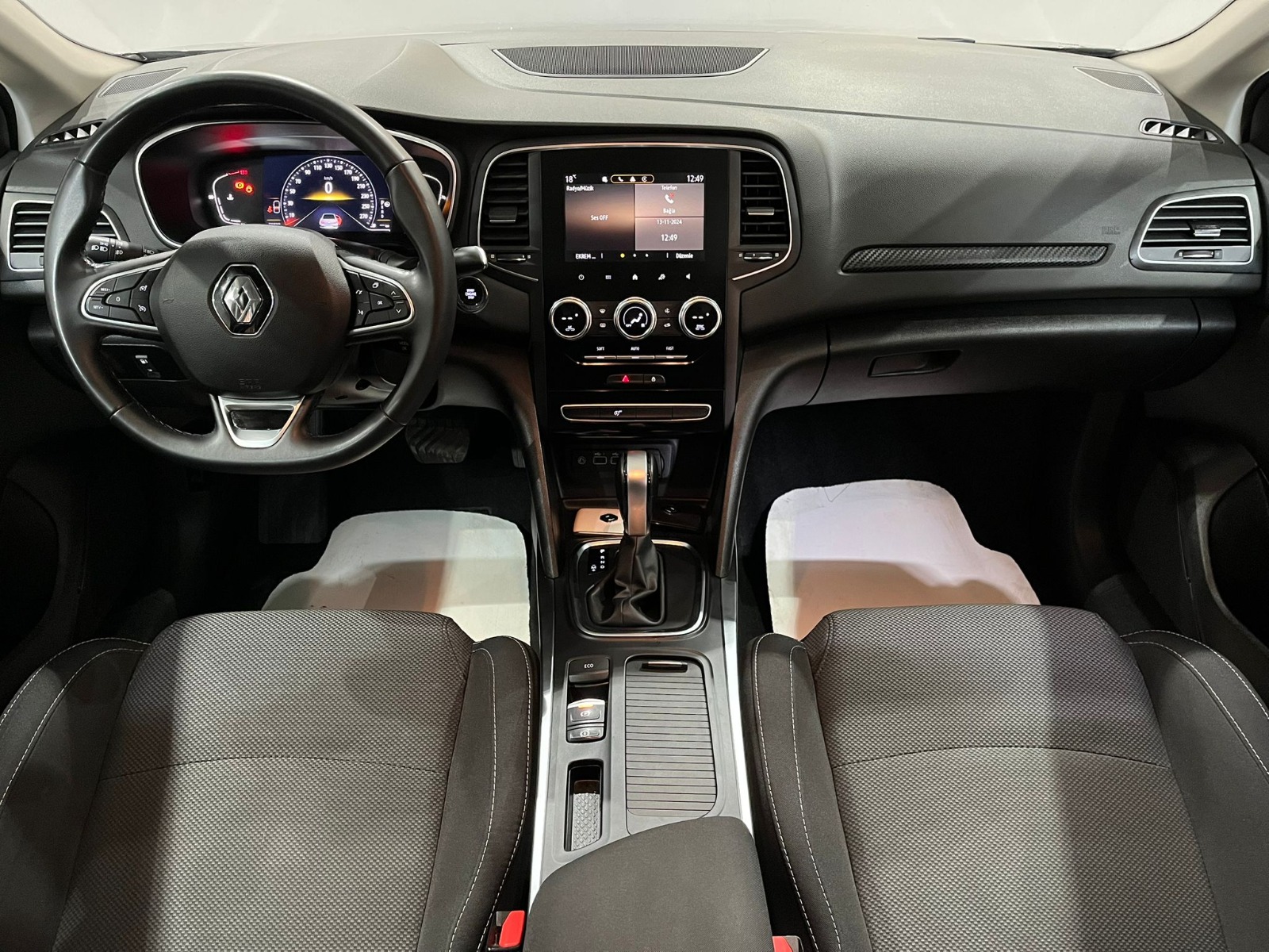 2023 Benzin Otomatik Renault Megane Gri Gürel Tasarım Aksesuar Otomotiv San. Tic. Ltd. Şti.