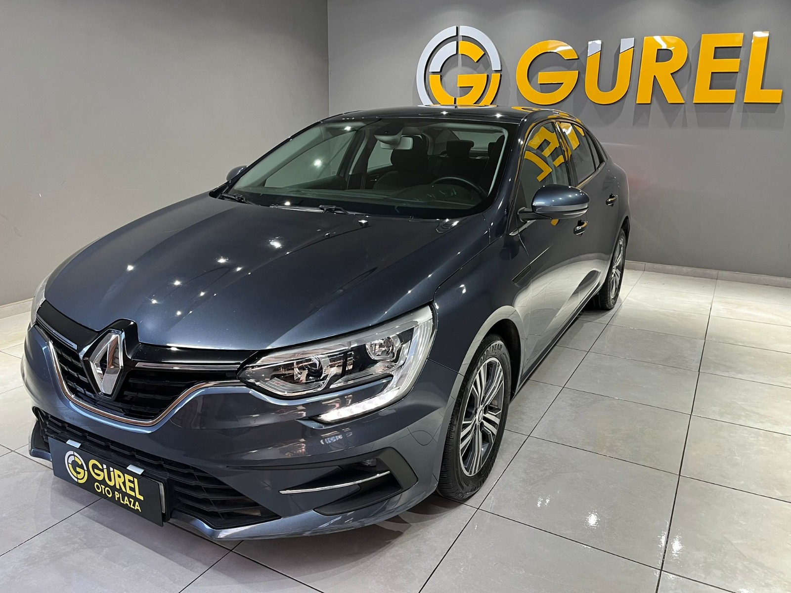 2023 Benzin Otomatik Renault Megane Gri Gürel Tasarım Aksesuar Otomotiv San. Tic. Ltd. Şti.