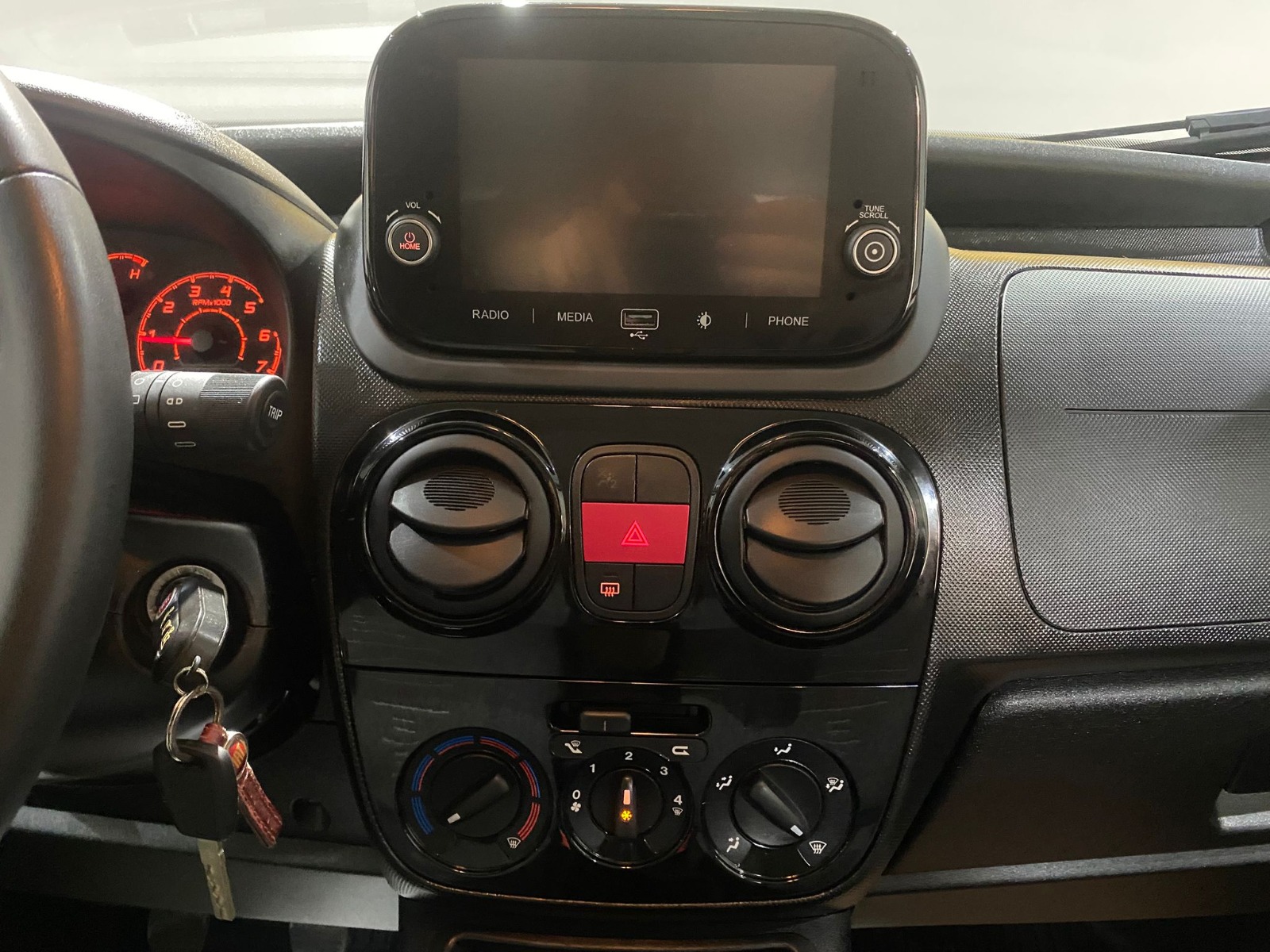 2021 Benzin Manuel Fiat Fiorino Beyaz Gürel Tasarım Aksesuar Otomotiv San. Tic. Ltd. Şti.