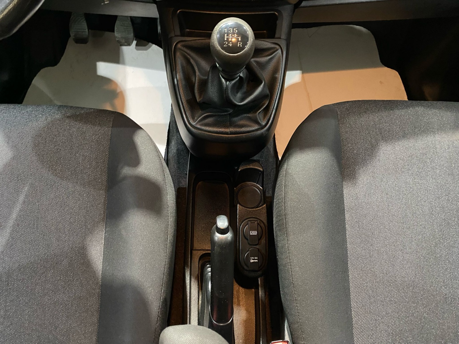 2017 Benzin Manuel Fiat Fiorino Beyaz Gürel Tasarım Aksesuar Otomotiv San. Tic. Ltd. Şti.