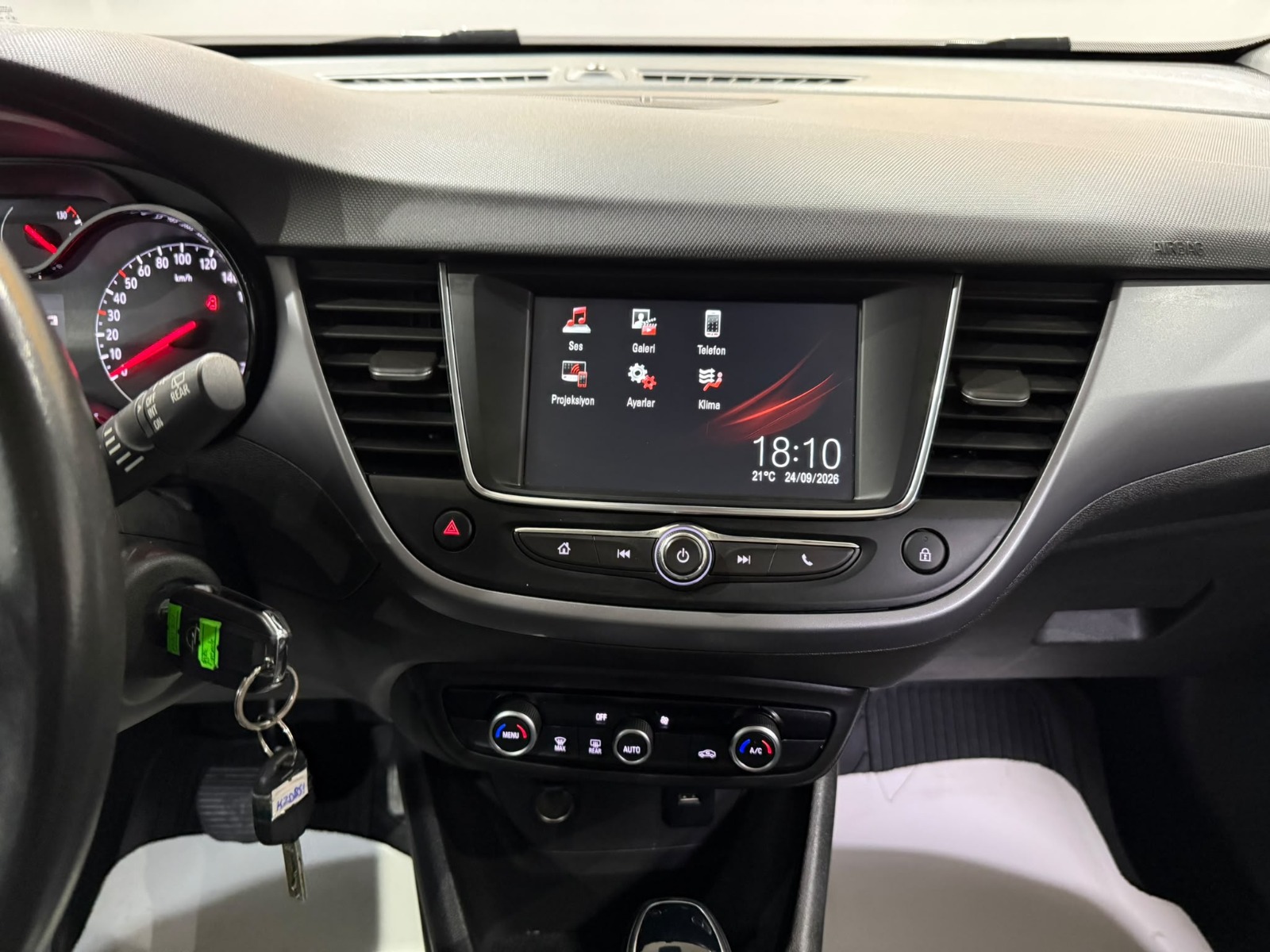 2024 Benzin Otomatik Opel Crossland Gri Gürel Tasarım Aksesuar Otomotiv San. Tic. Ltd. Şti.