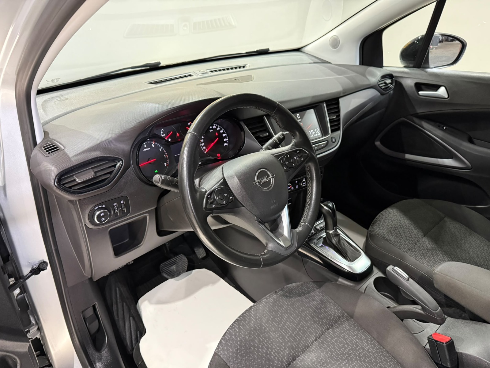 2024 Benzin Otomatik Opel Crossland Gri Gürel Tasarım Aksesuar Otomotiv San. Tic. Ltd. Şti.