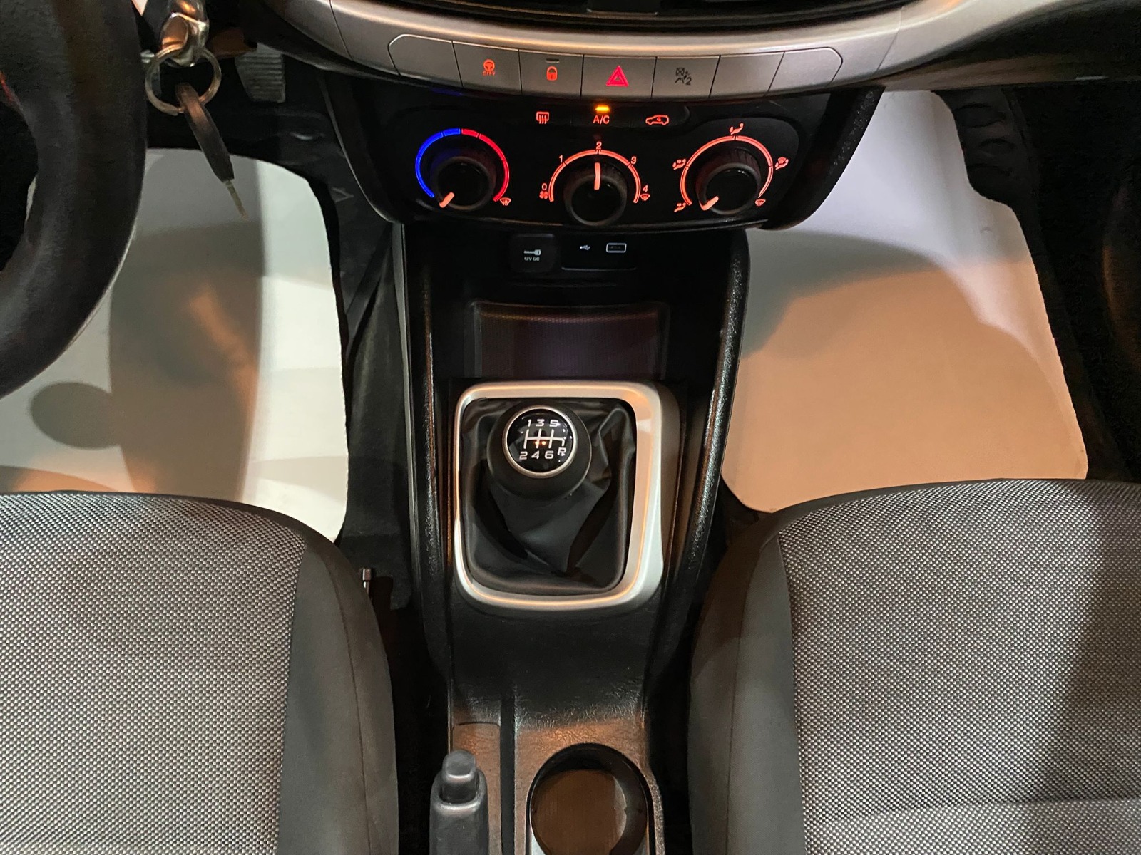 2020 Benzin Manuel Fiat Egea Beyaz Gürel Tasarım Aksesuar Otomotiv San. Tic. Ltd. Şti.