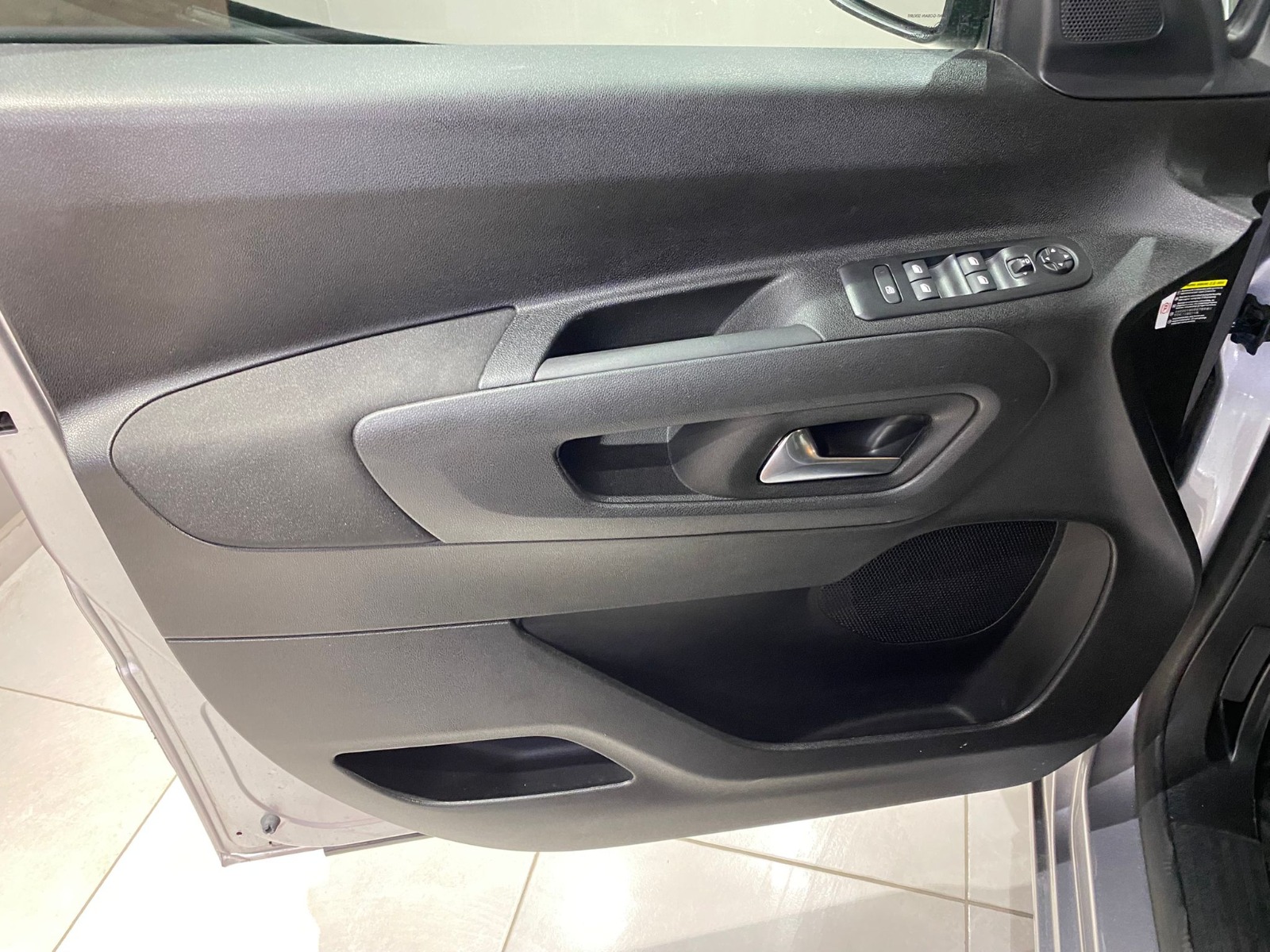 2026 Dizel Otomatik Citroen Berlingo Gri Gürel Tasarım Aksesuar Otomotiv San. Tic. Ltd. Şti.