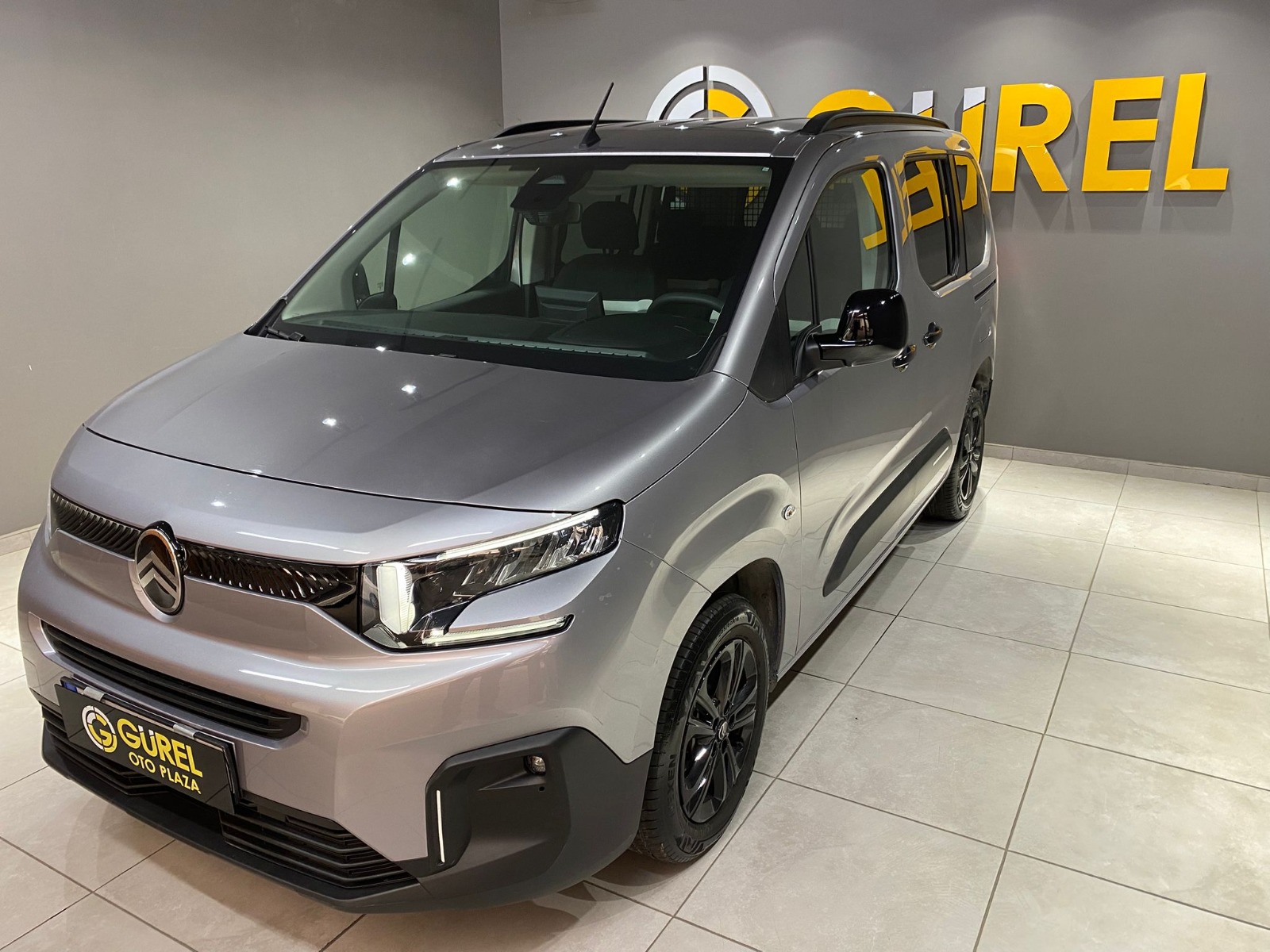 2026 Dizel Otomatik Citroen Berlingo Gri Gürel Tasarım Aksesuar Otomotiv San. Tic. Ltd. Şti.
