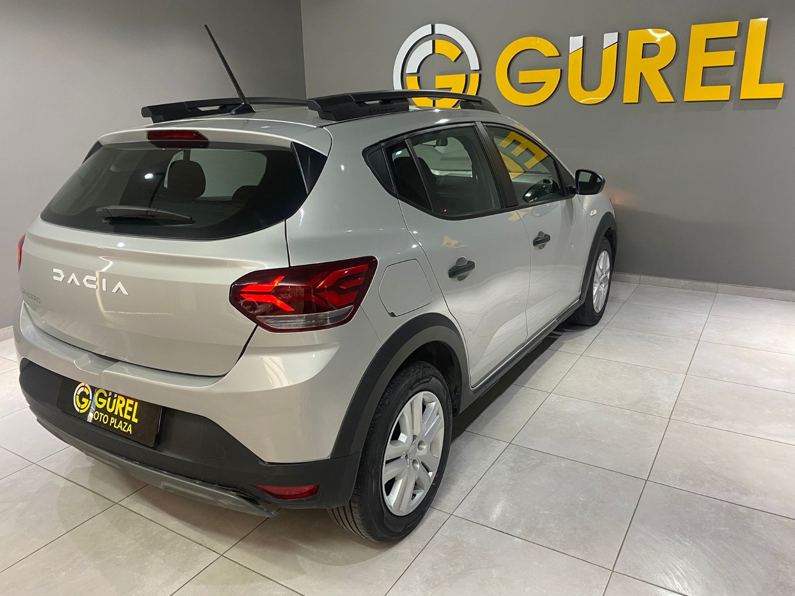 2023 Benzin Otomatik Dacia Sandero Gri Gürel Tasarım Aksesuar Otomotiv San. Tic. Ltd. Şti.