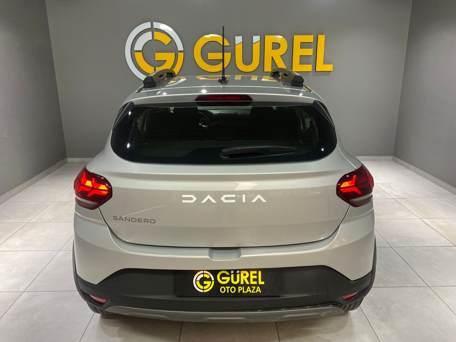 2023 Benzin Otomatik Dacia Sandero Gri Gürel Tasarım Aksesuar Otomotiv San. Tic. Ltd. Şti.